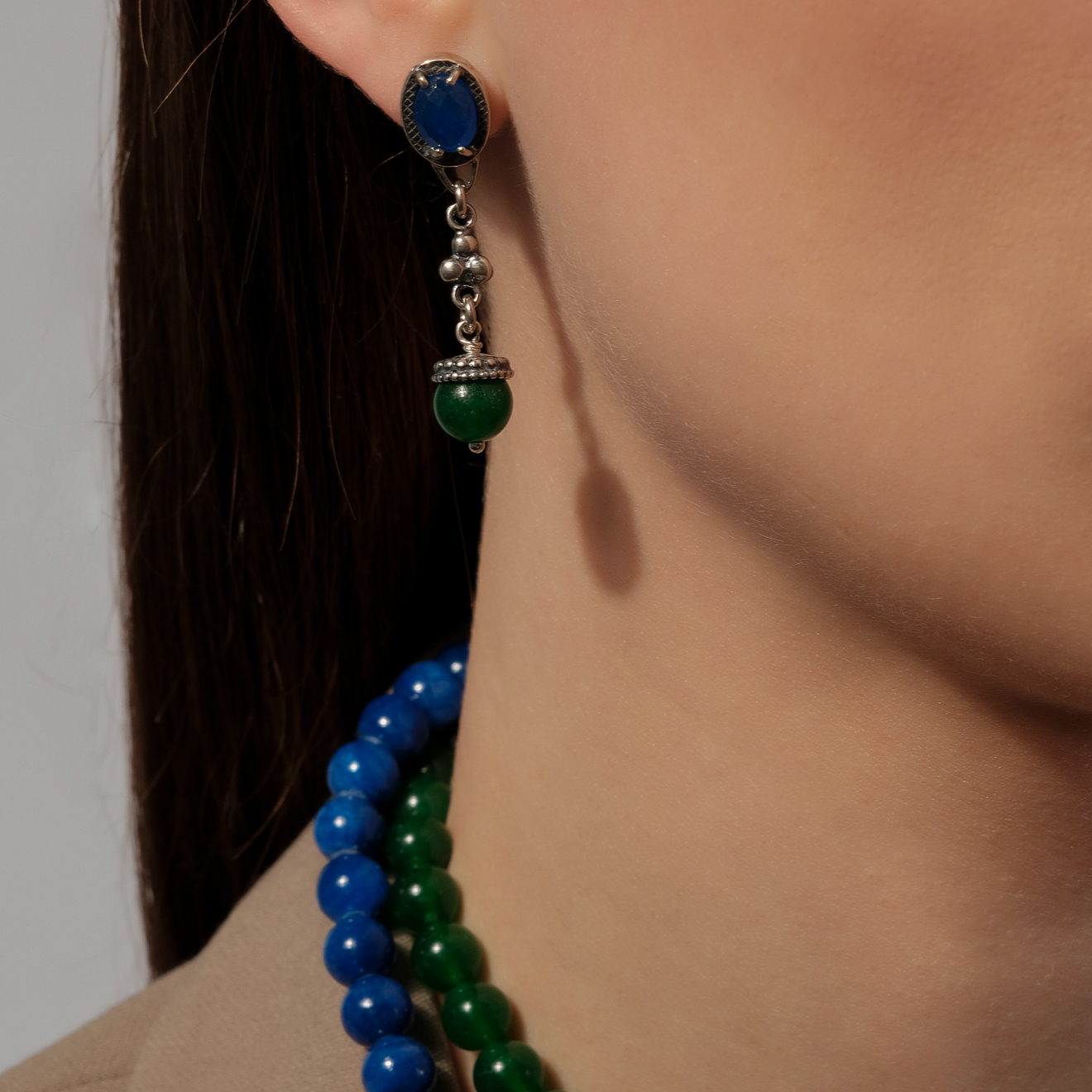 Earrings made of silver with jade and agate