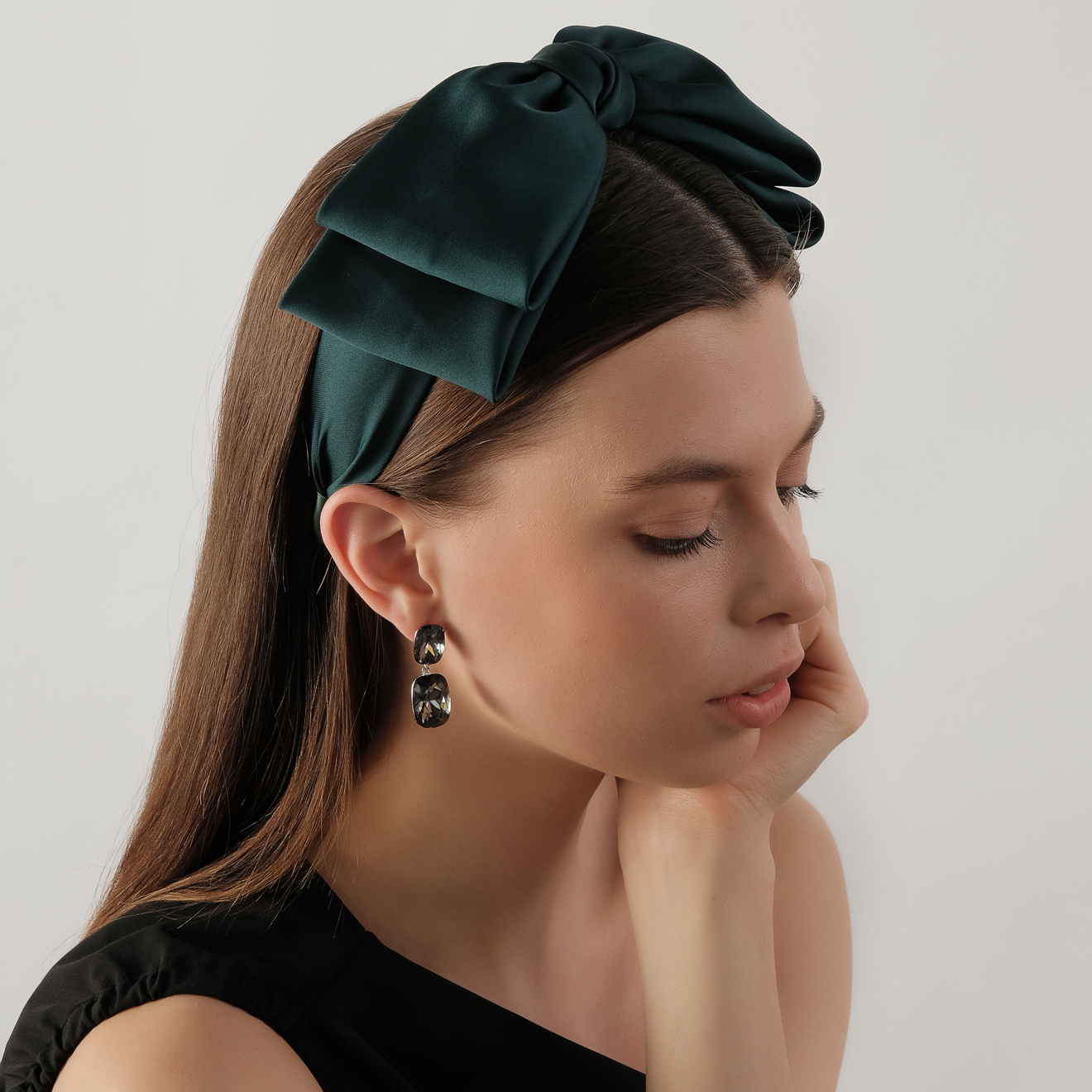 Green silk headband with bow