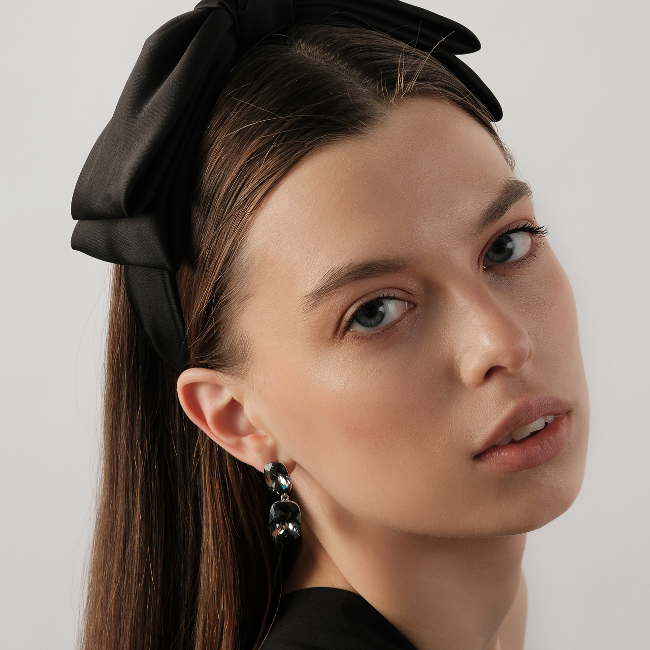 Black silk headband with bow
