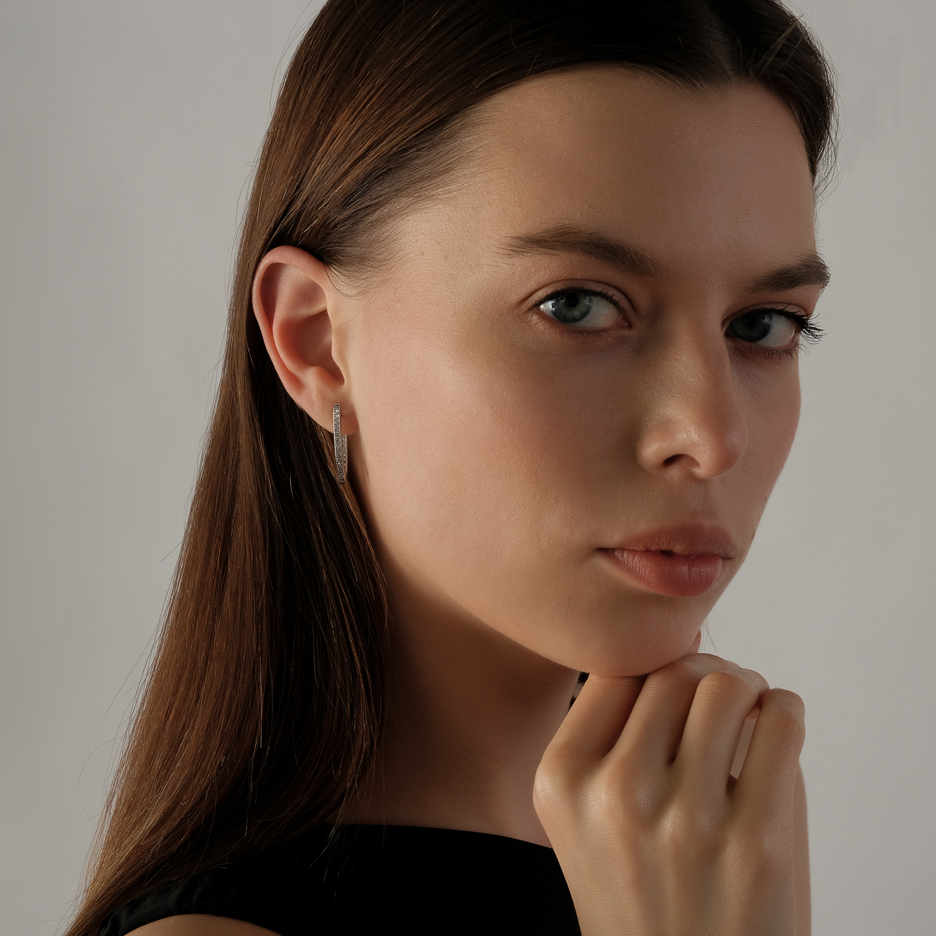 earrings with crystals