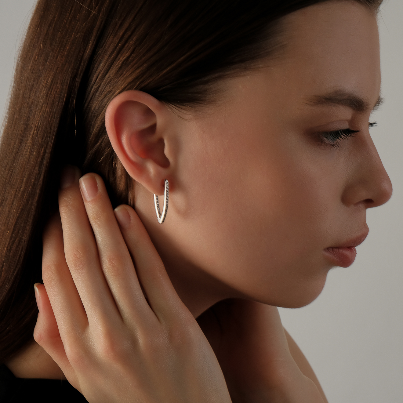 earrings with crystals