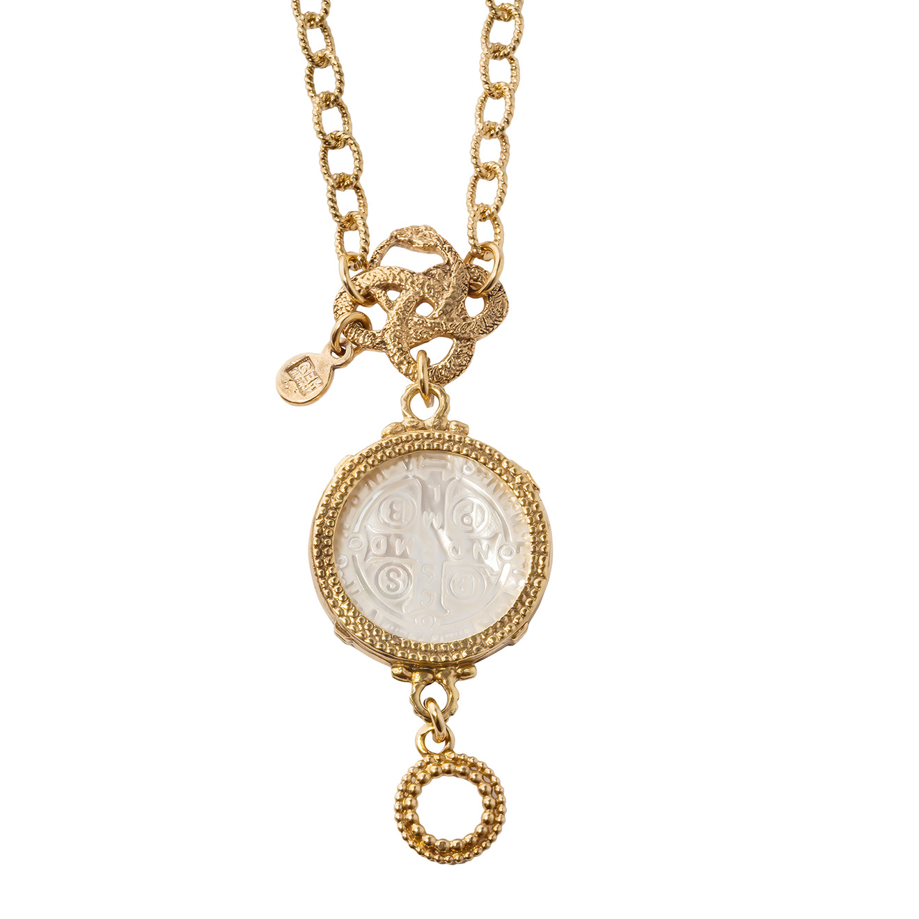 Double gold-plated bracelet with mother-of-pearl cameo