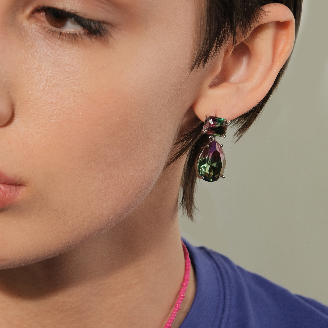 earrings with chameleon crystals
