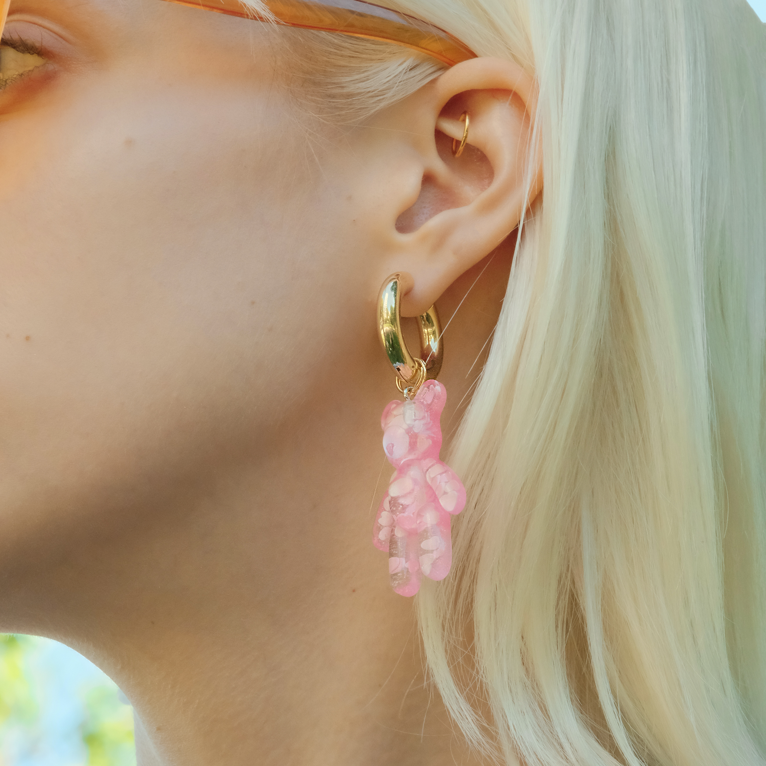 pink bear mono-earring