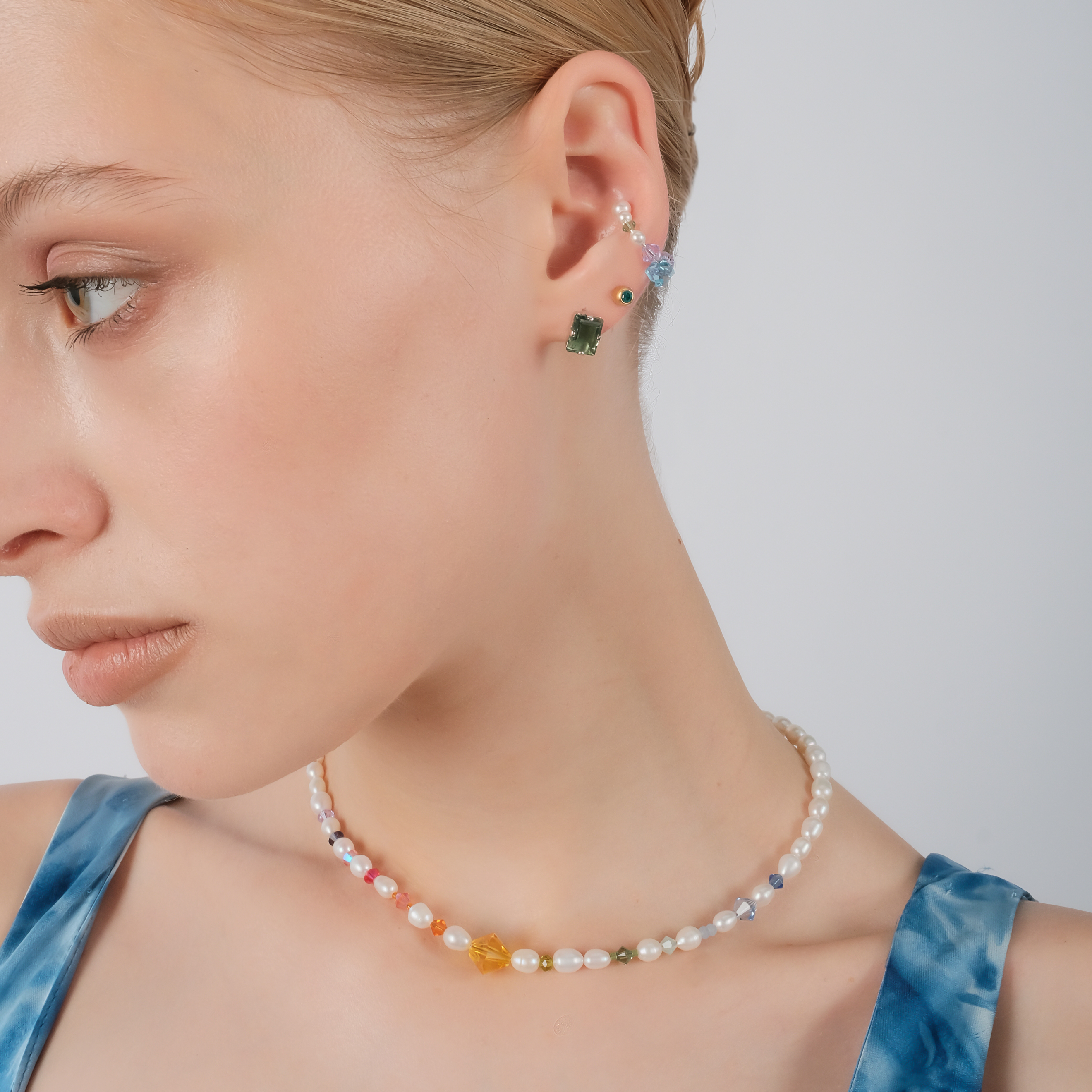 Rainbow necklace with pearls