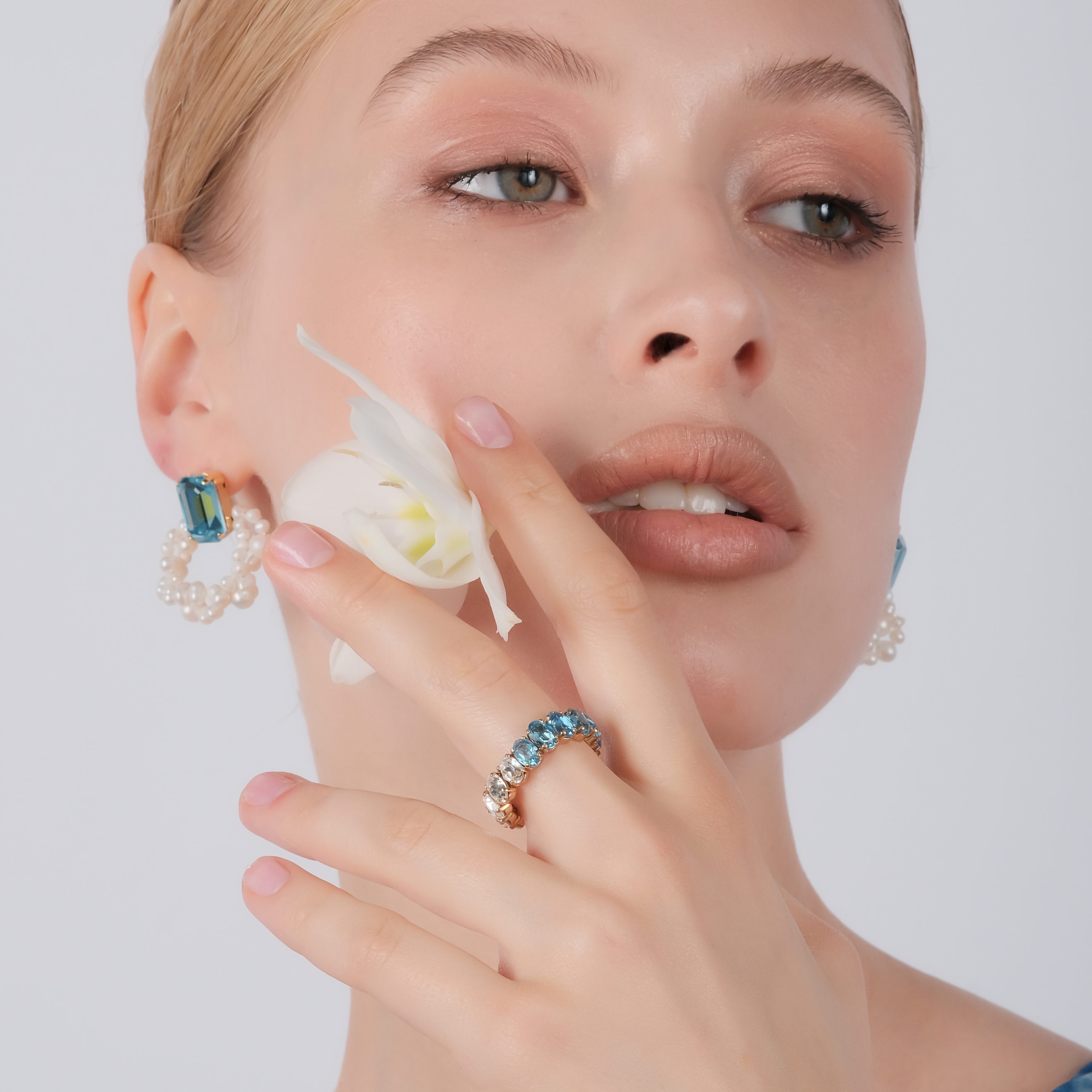 Aqumarine Earrings with Pearls