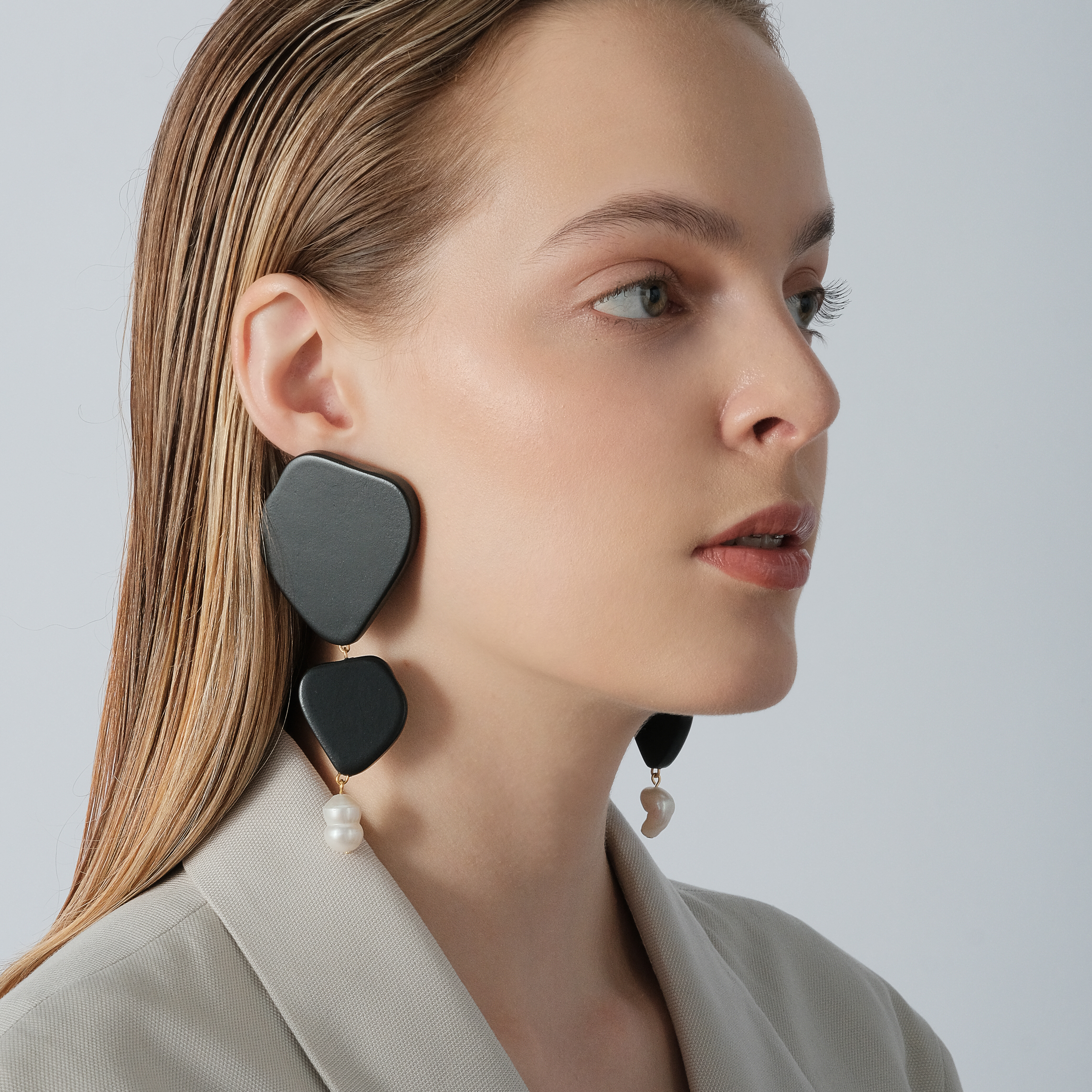 Black Double Glossy Wooden Earrings with Pearl Pendant