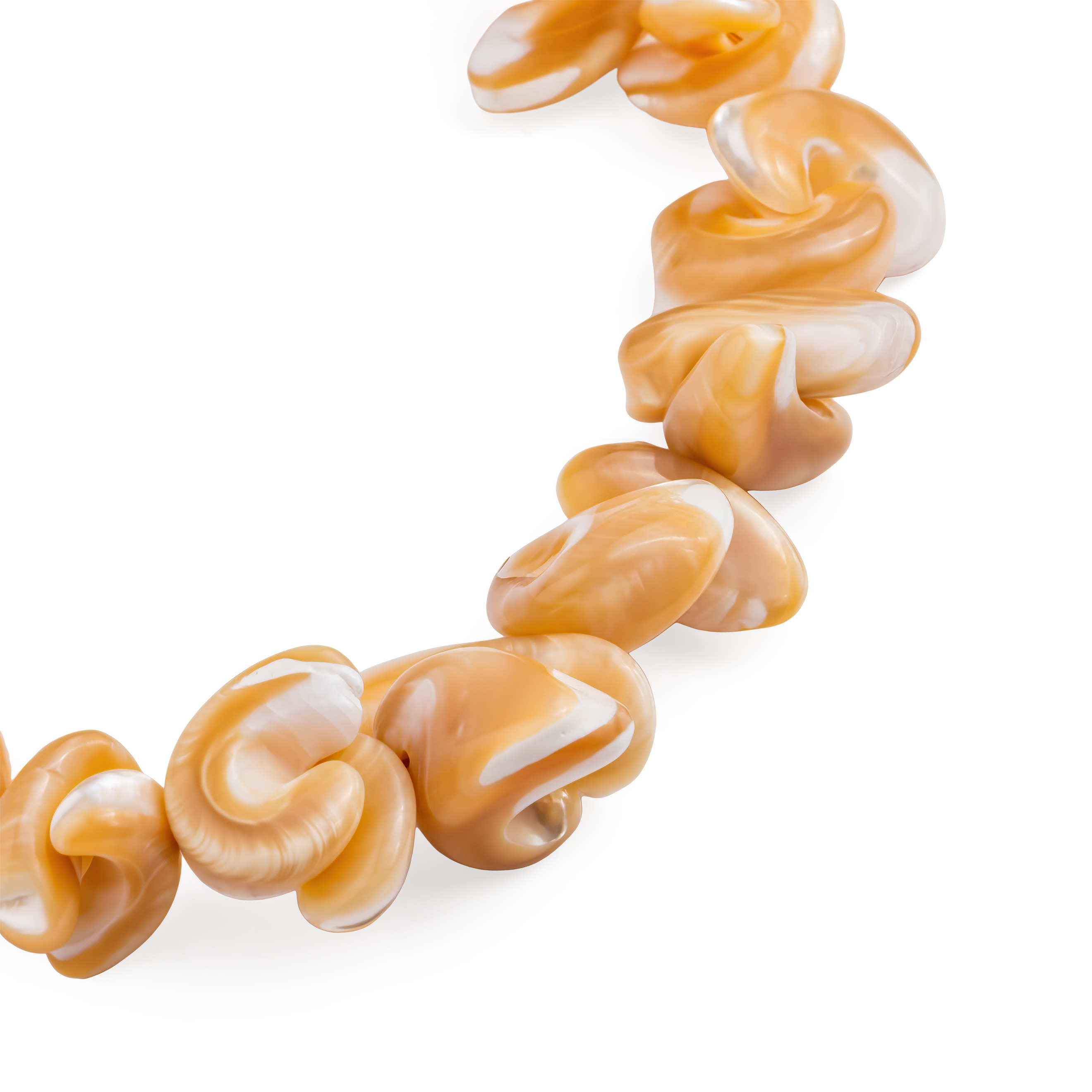 Колье Cashew с перламутром