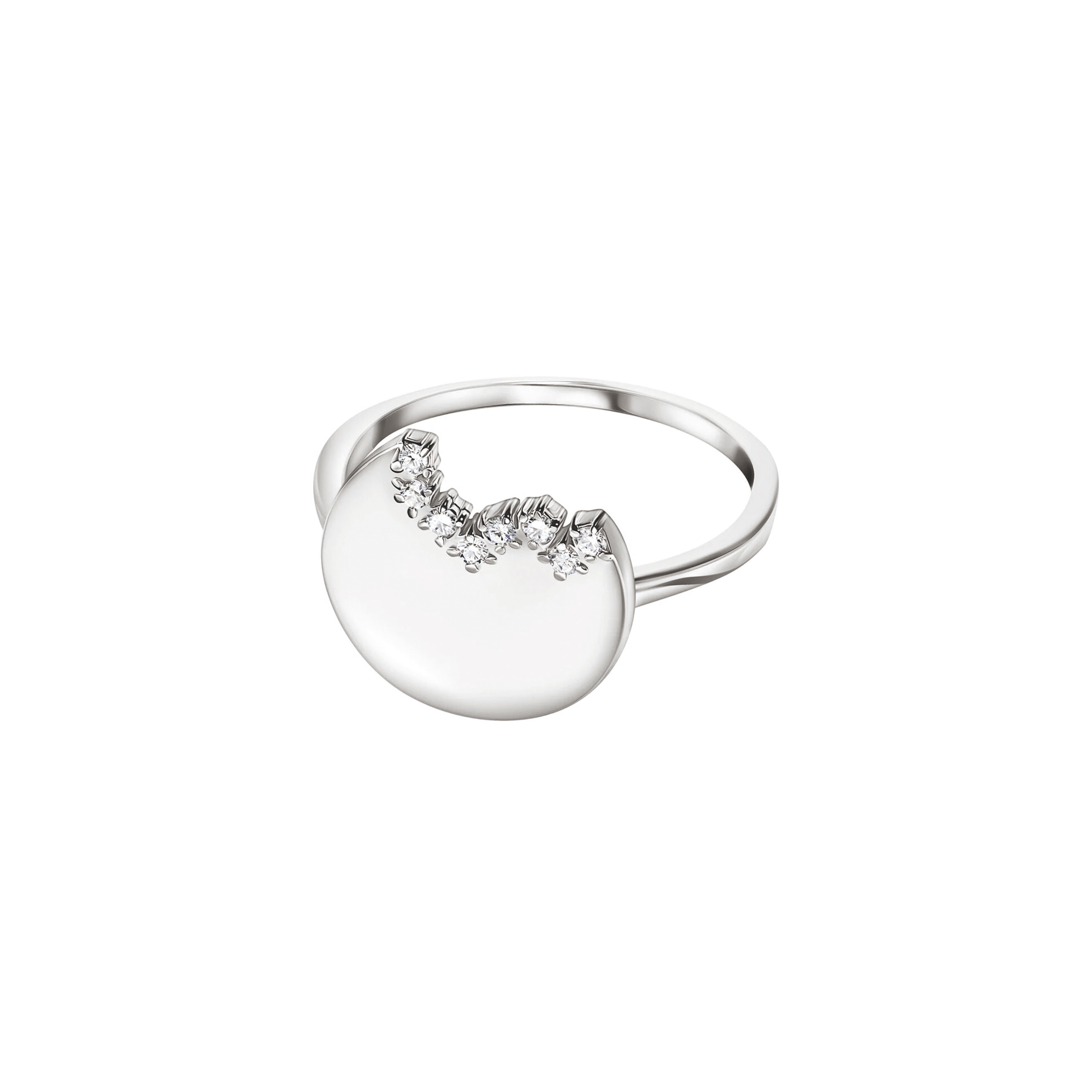 Silver ring with circle