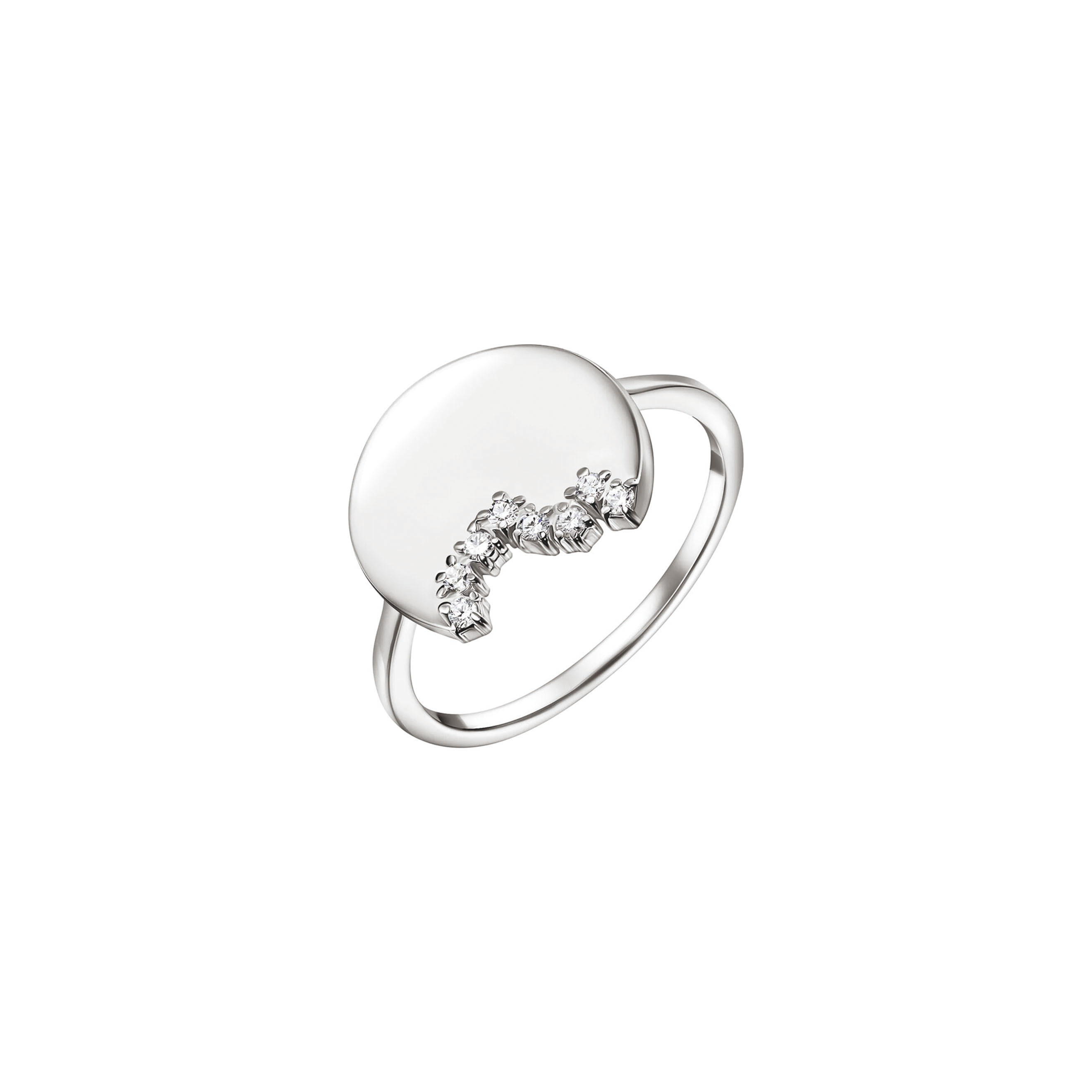 Silver ring with circle