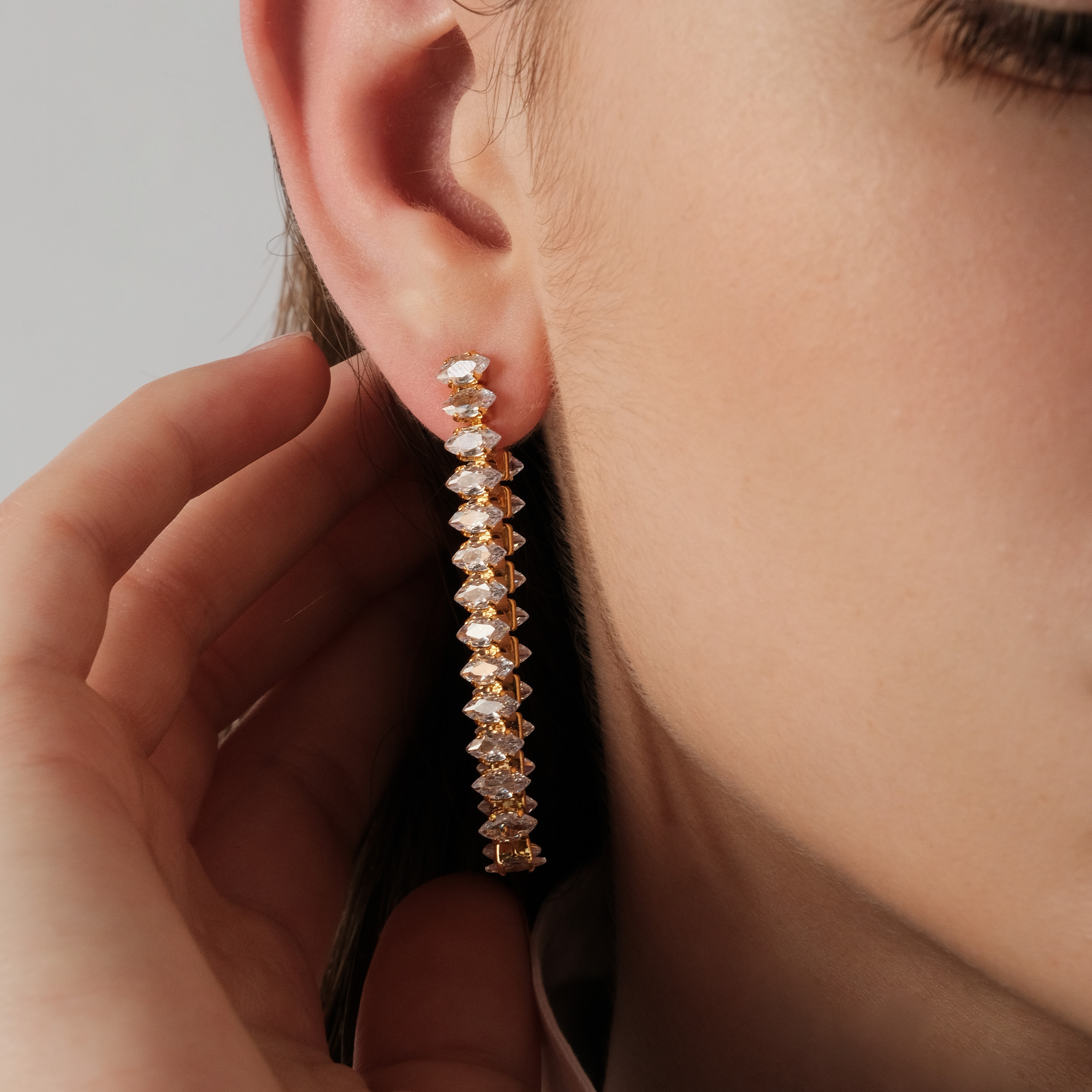 earrings with crystals and silver pendant