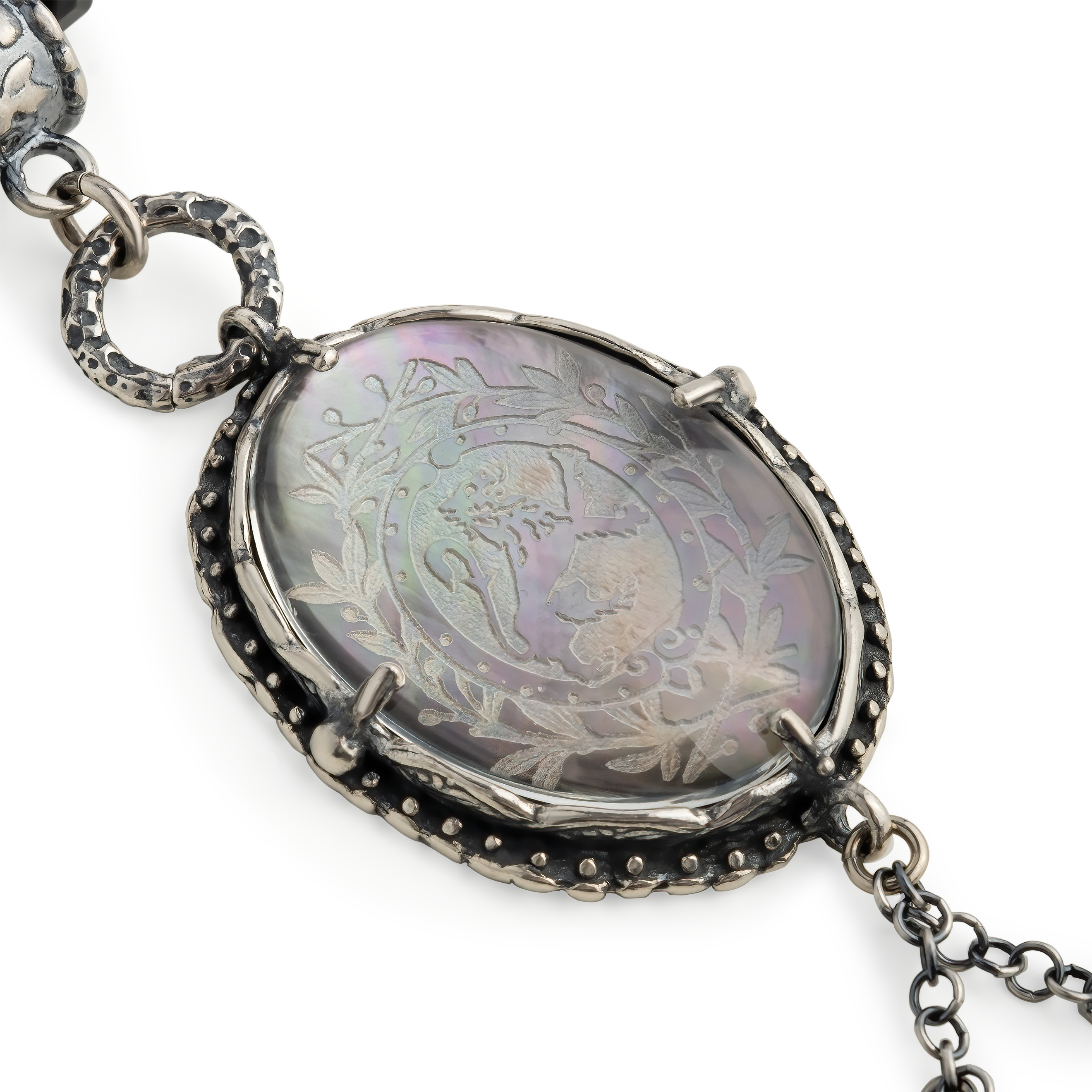 Fizz and Caviar silver necklace