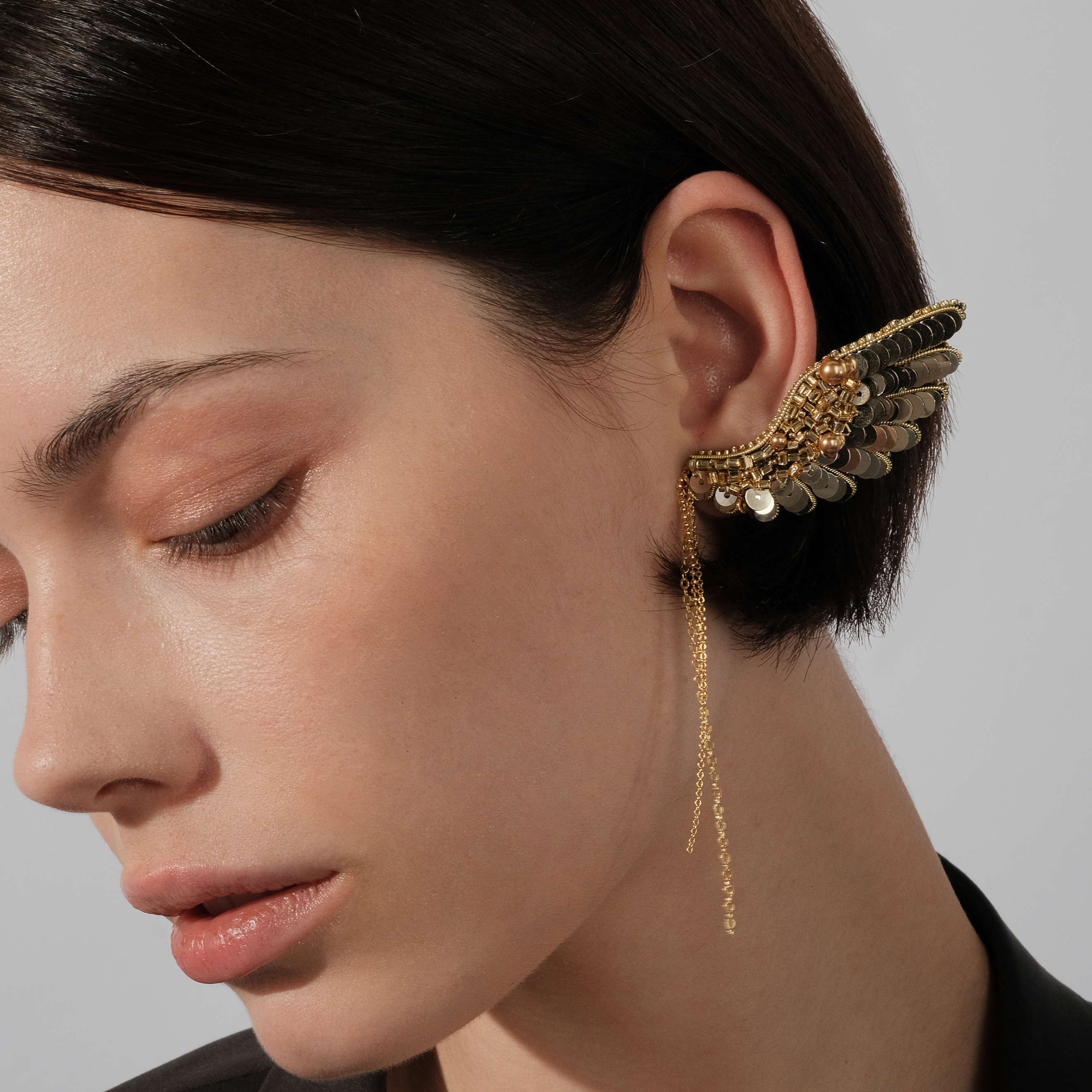 Golden Wing clip