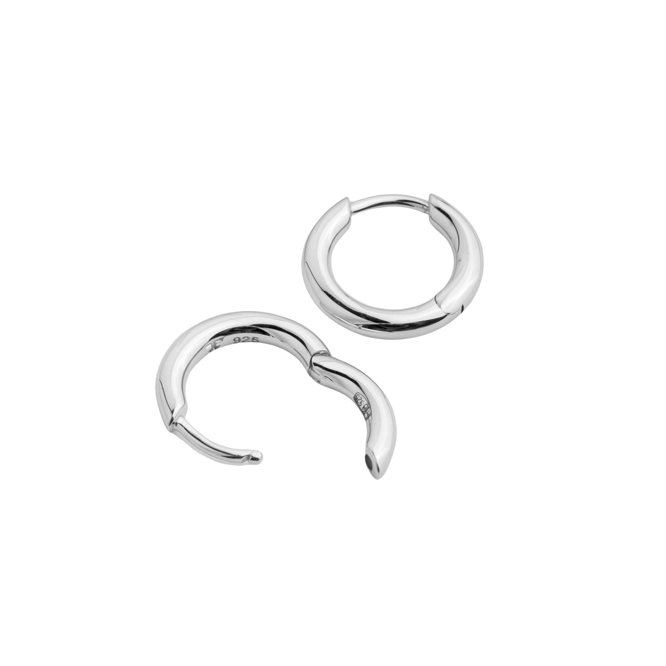 Silver classic small hoop earrings