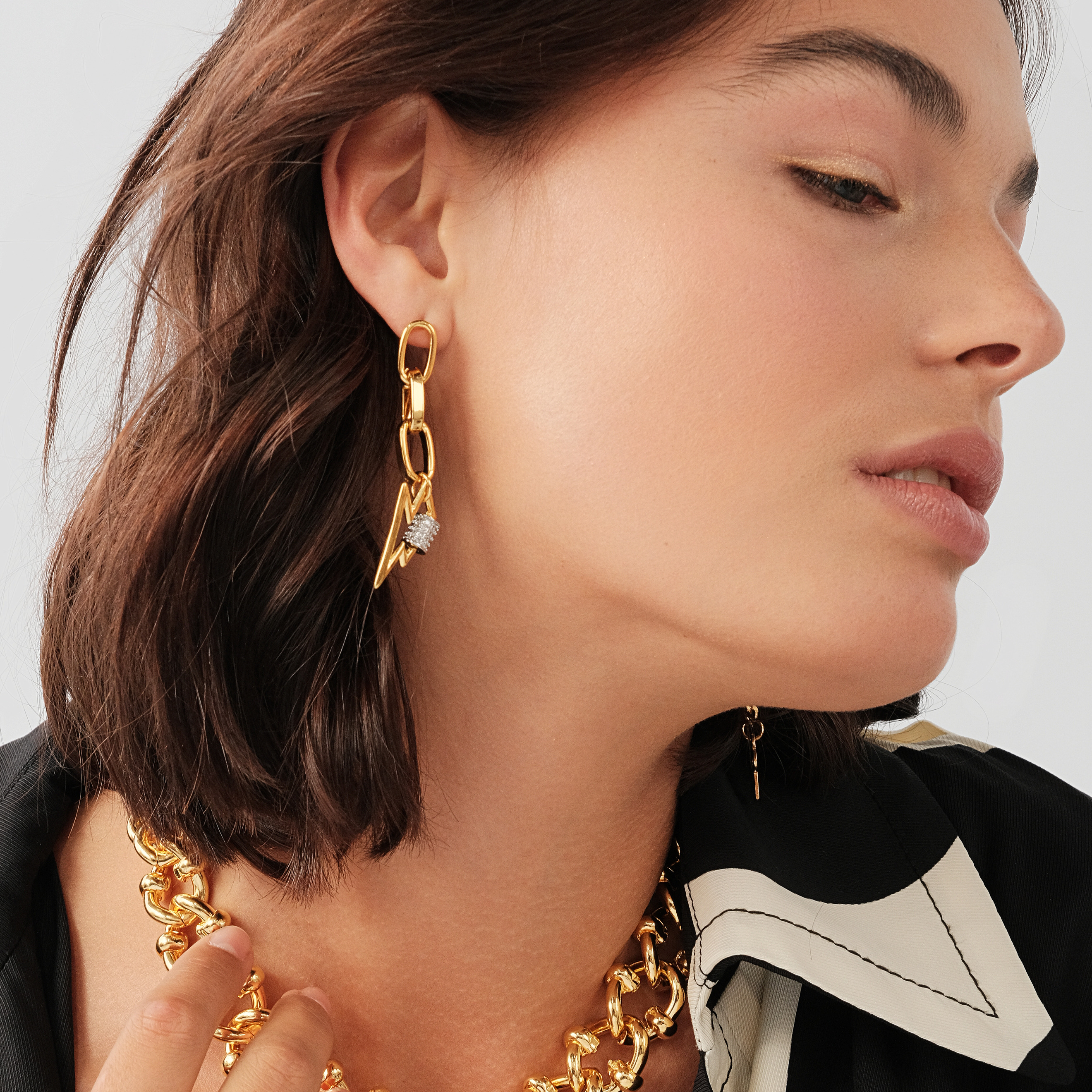 earrings with a zipper carabiner