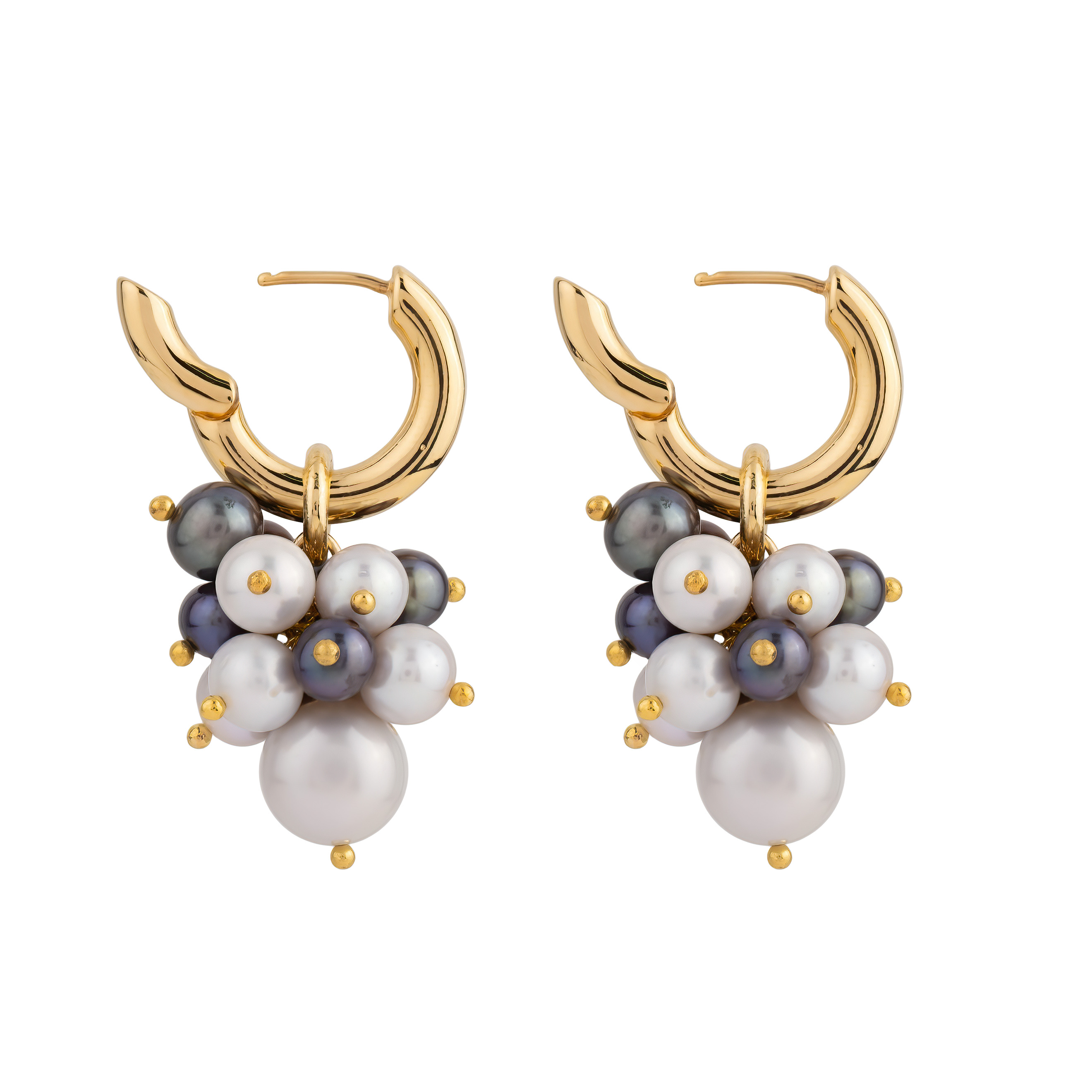 Earrings with grey pearls