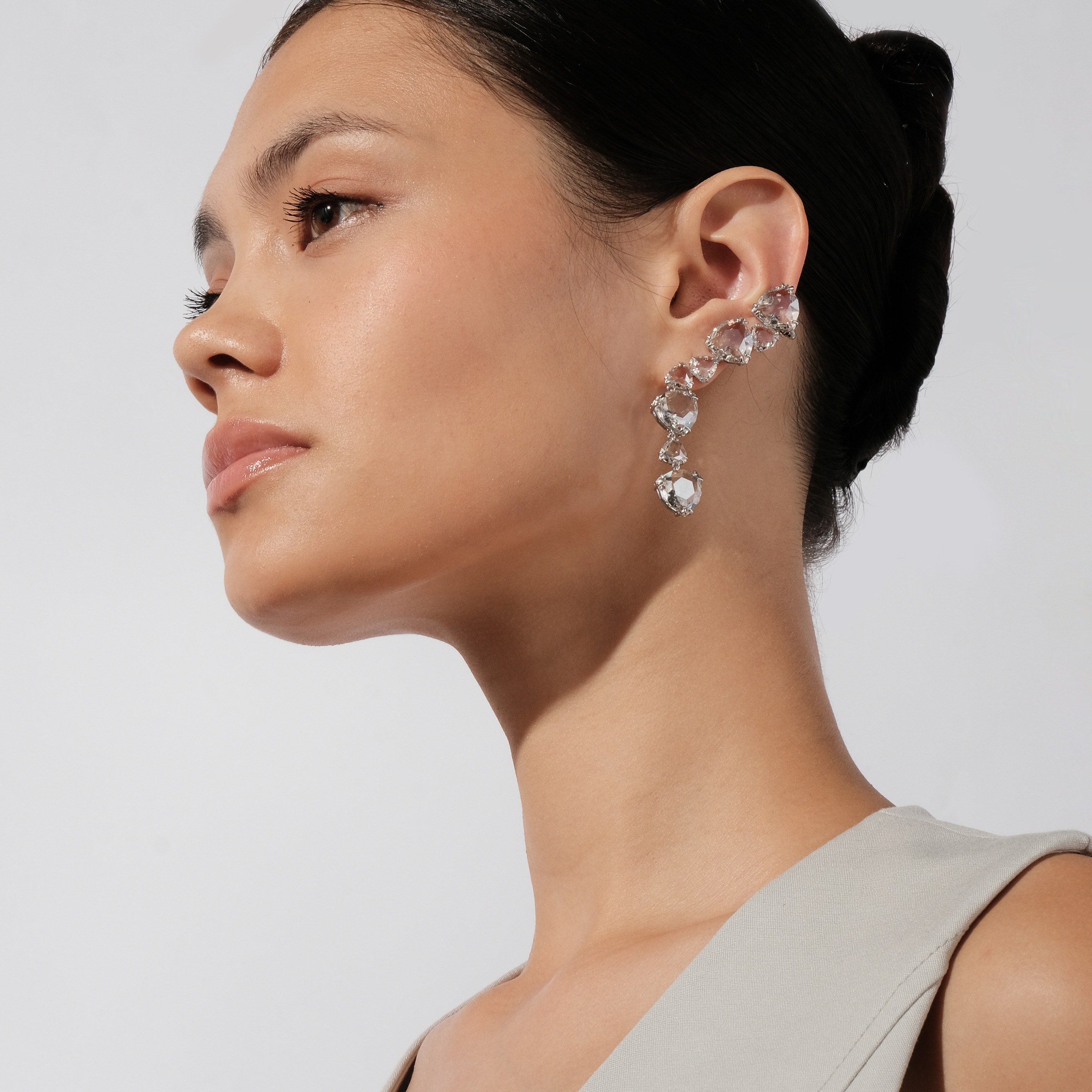 MILLENIA: каффы CRY с кристаллами Swarovski