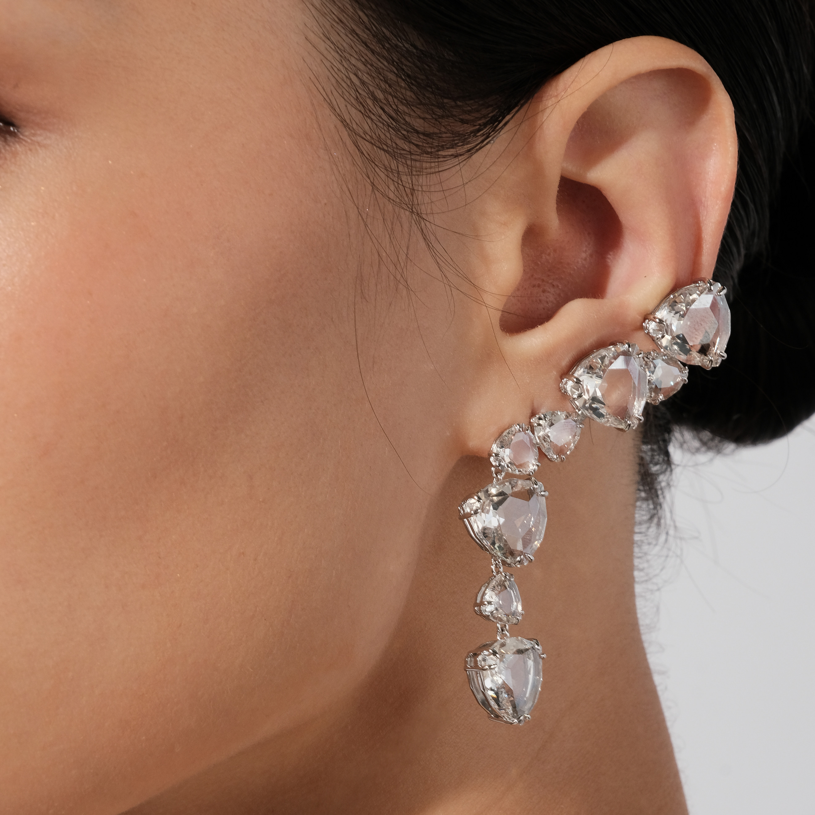 MILLENIA: каффы CRY с кристаллами Swarovski