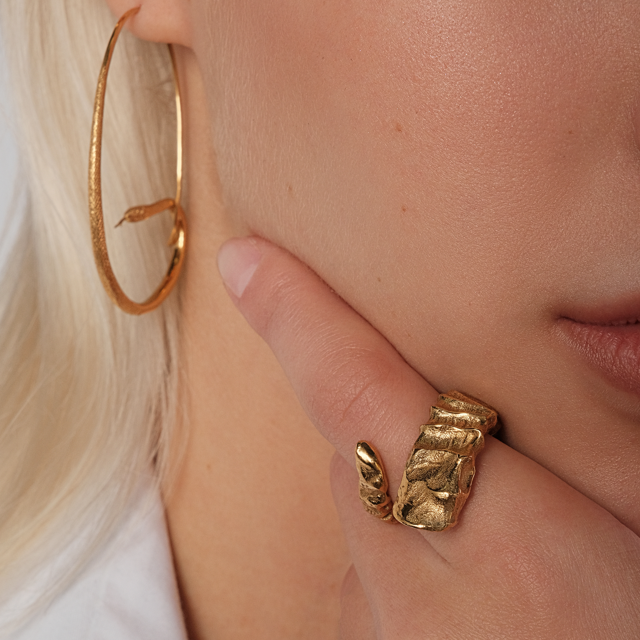Ring made of bronze with gilding in the form of a horn