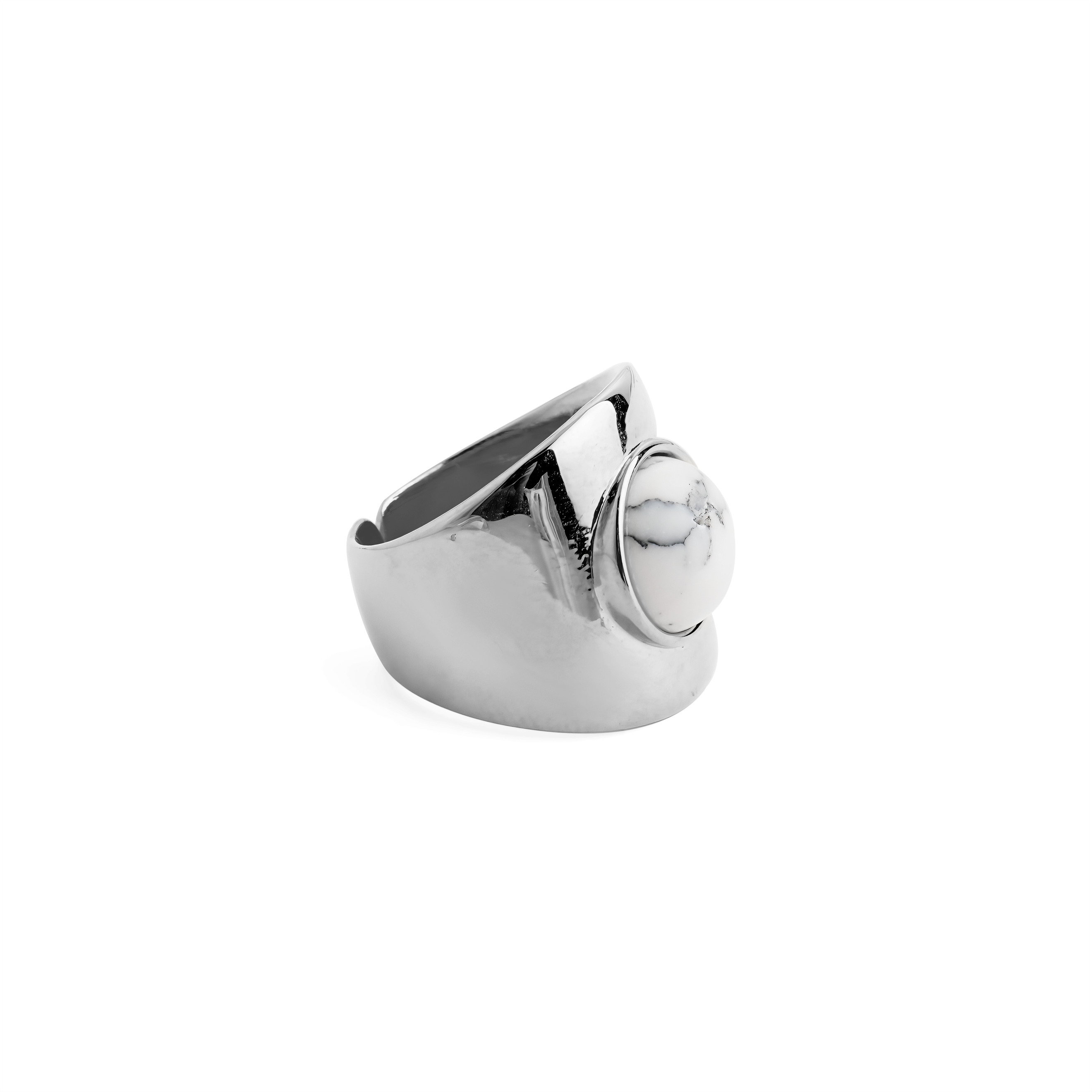 ring with round marble insert