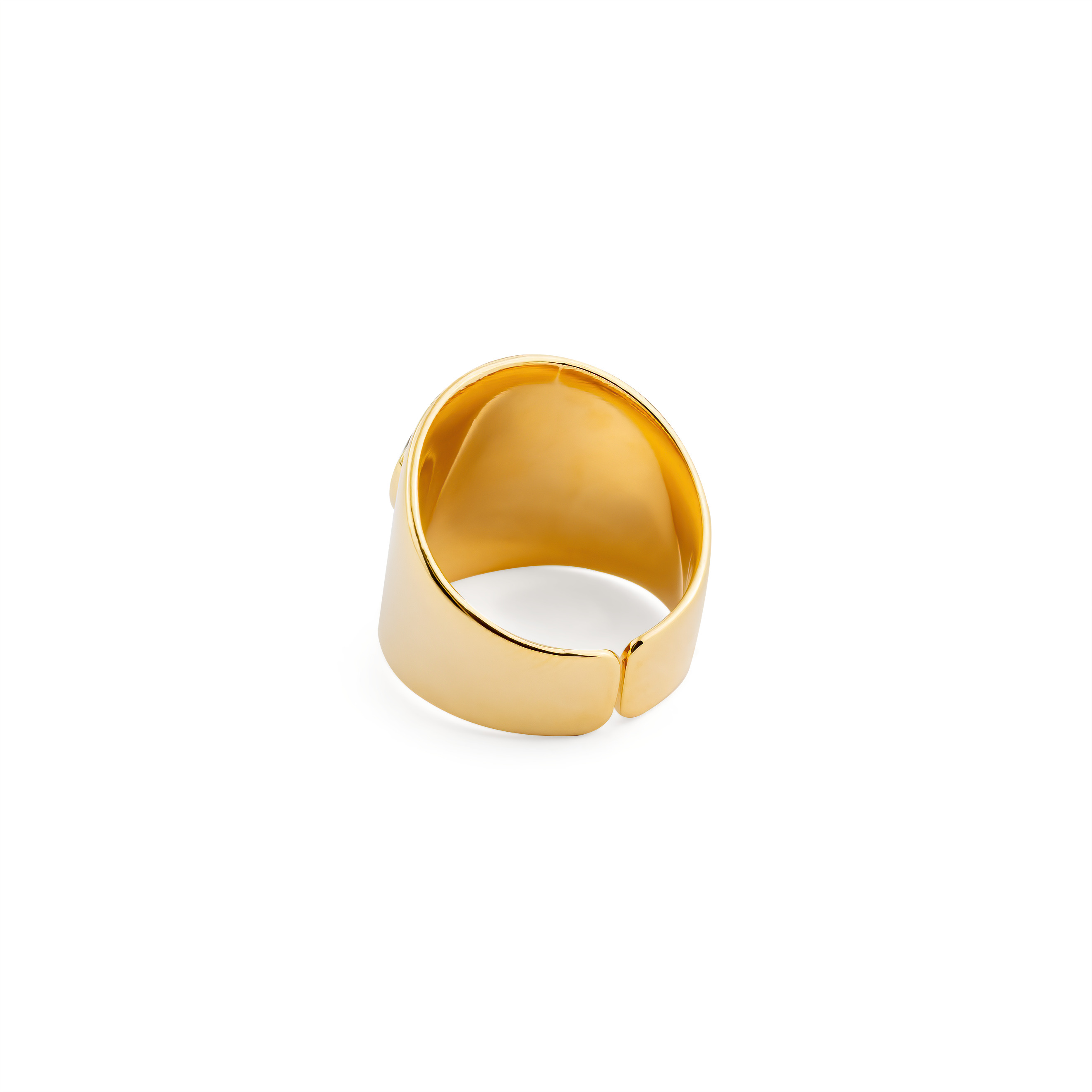 ring with round white insert