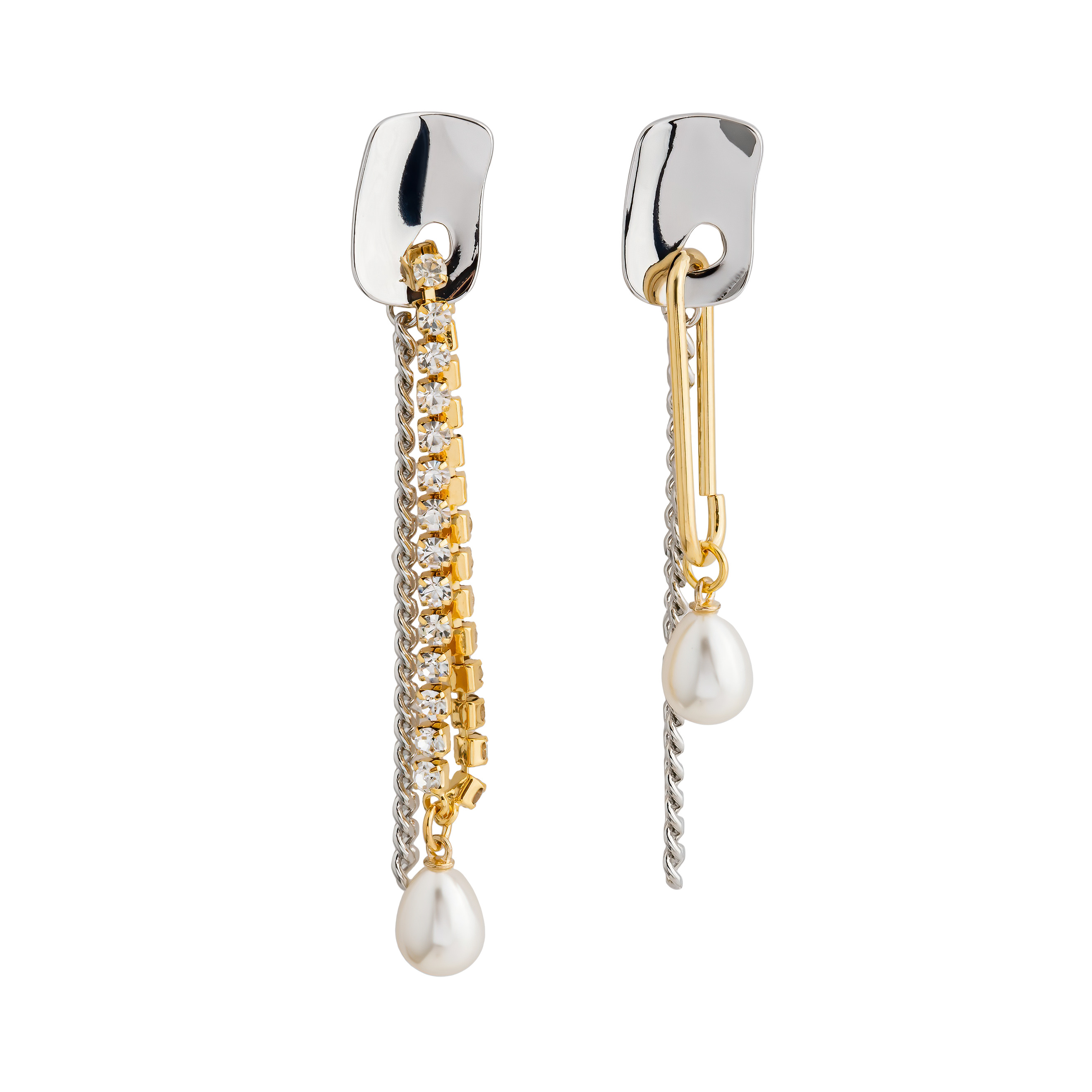pussets with crystals, chains and pearls