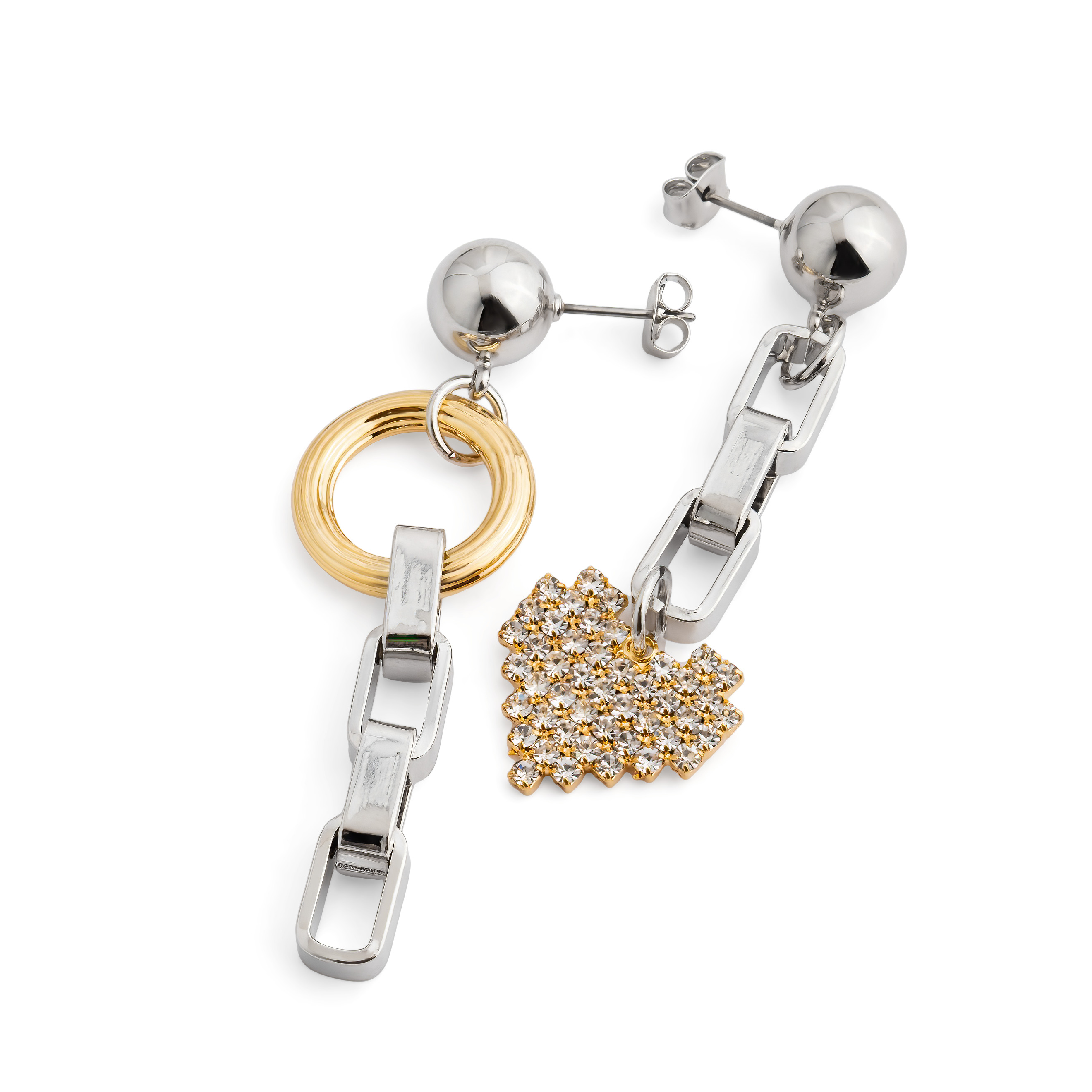 earrings with a heart with crystals and a circle