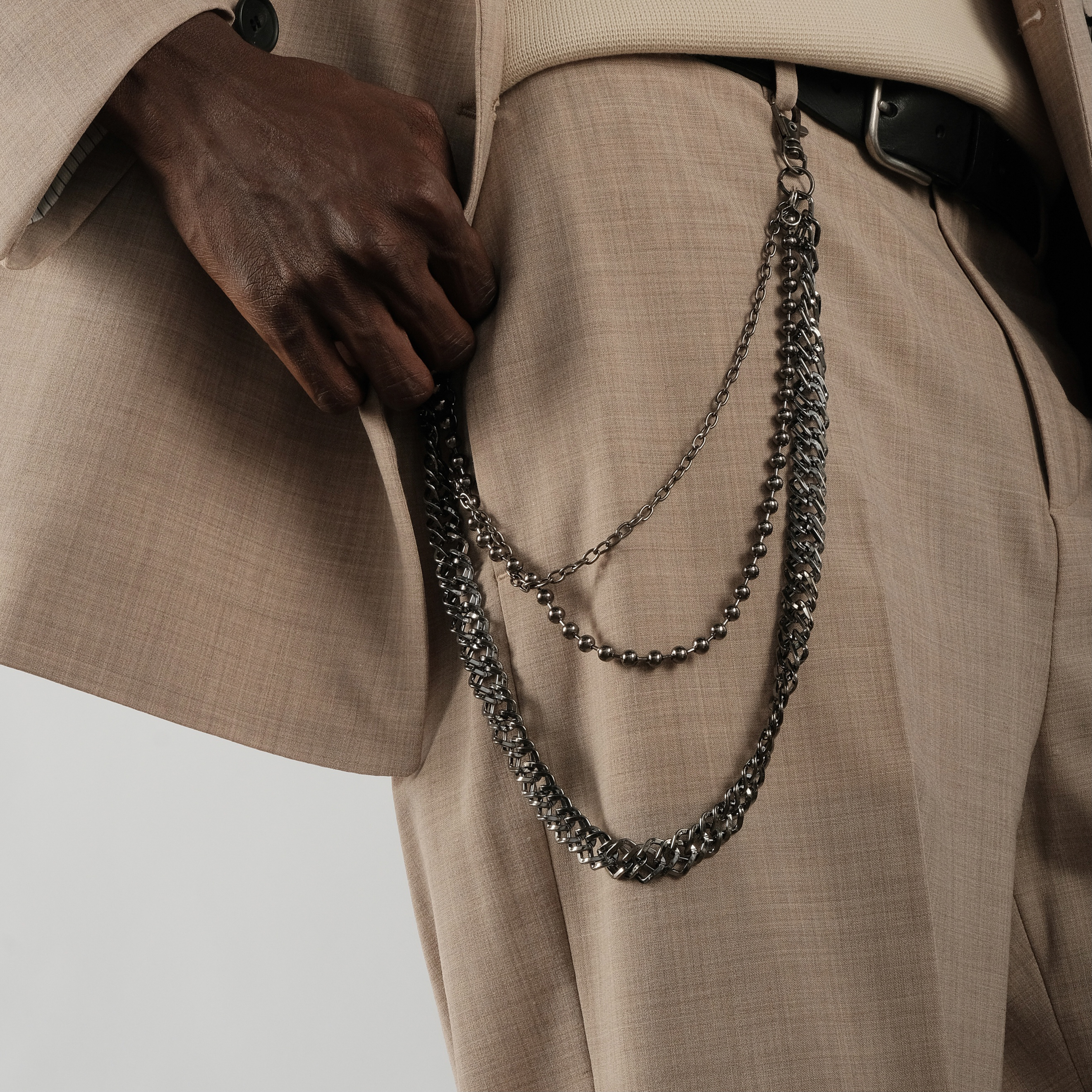 Chain on trousers