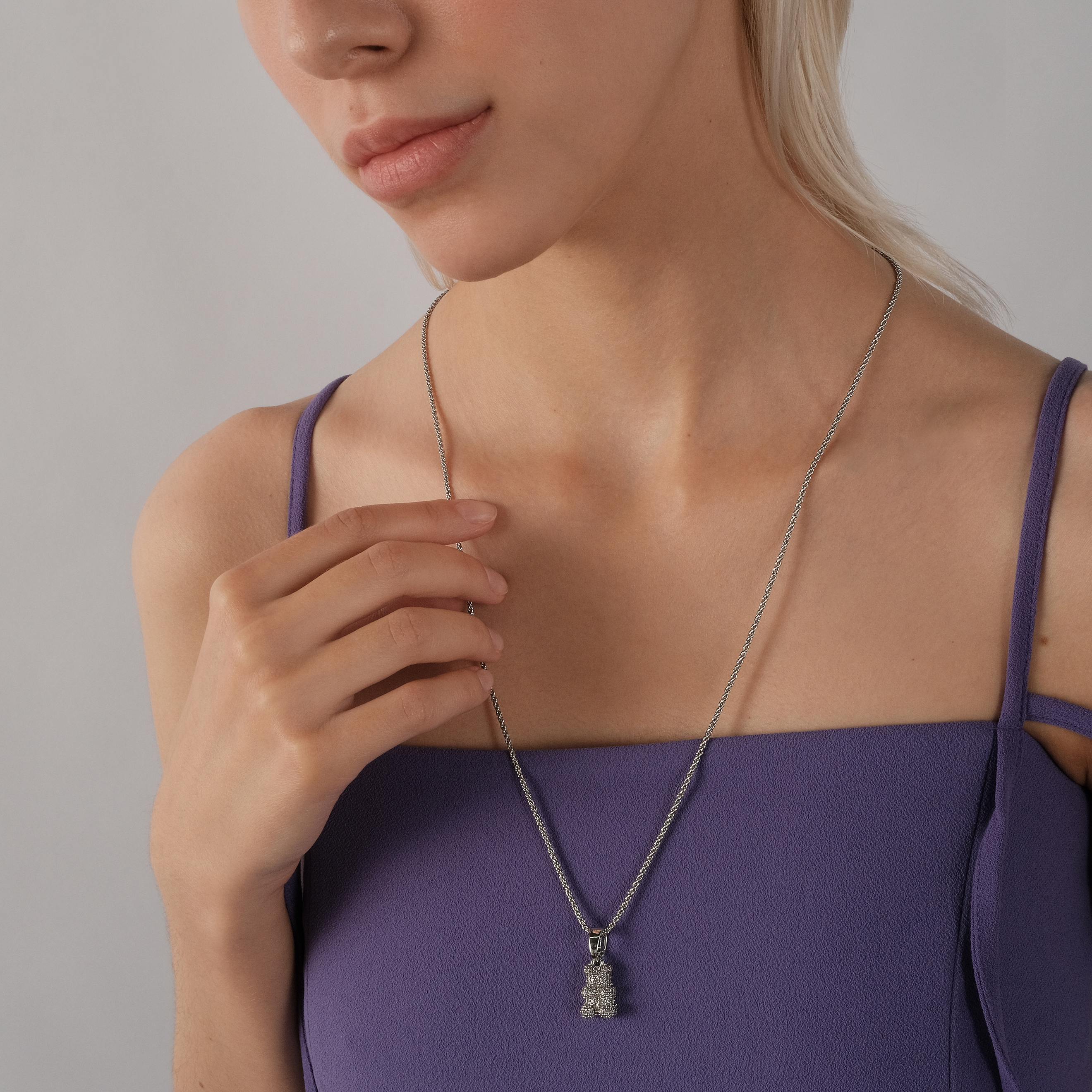 teddbear pendant with crystals