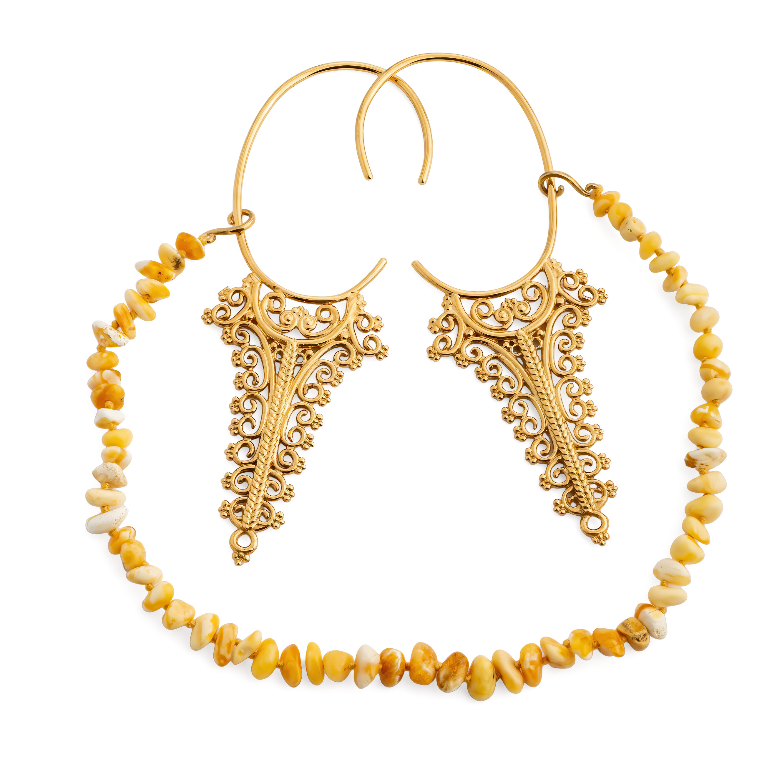 Bronze earrings with amber thread