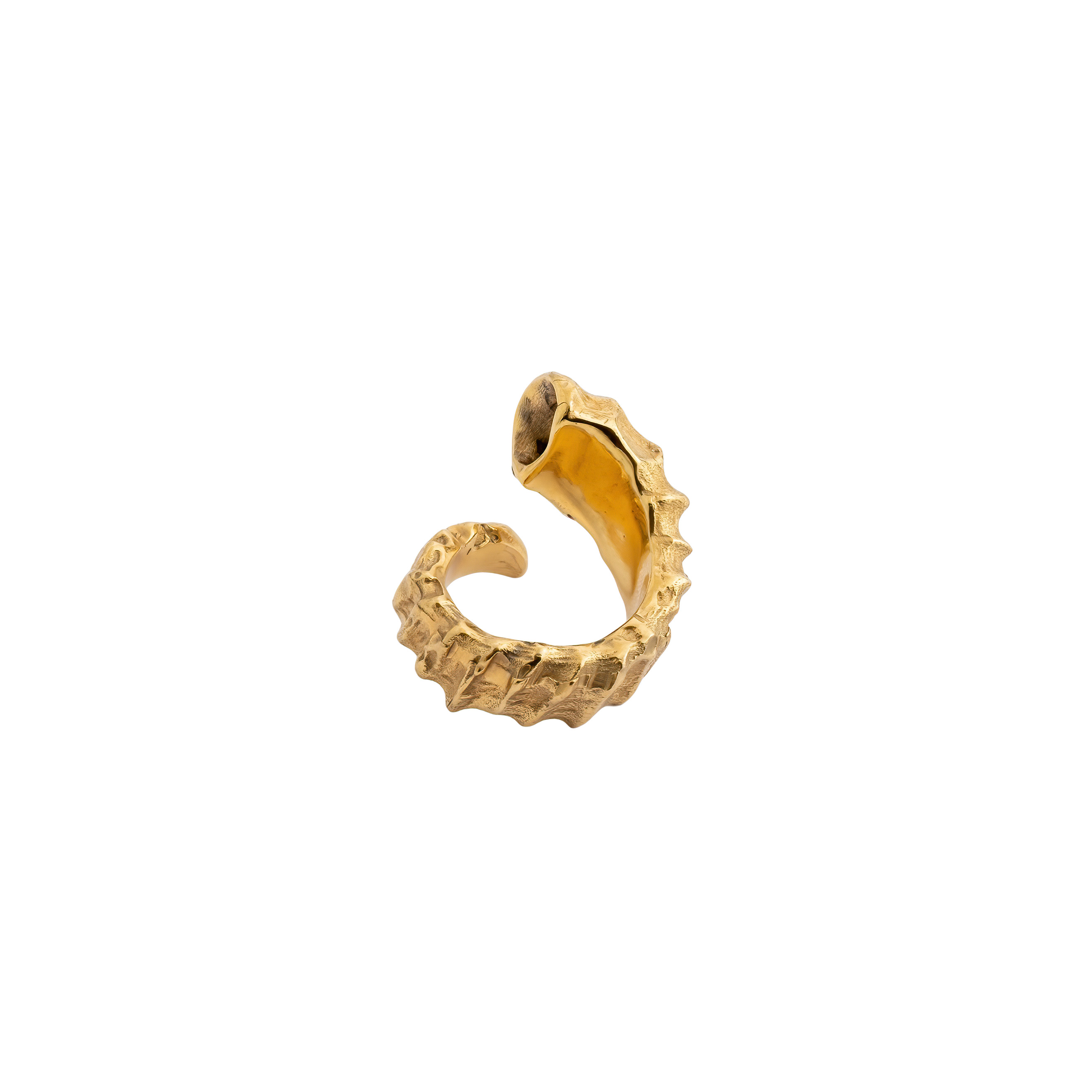 Ring made of bronze with gilding in the form of a horn