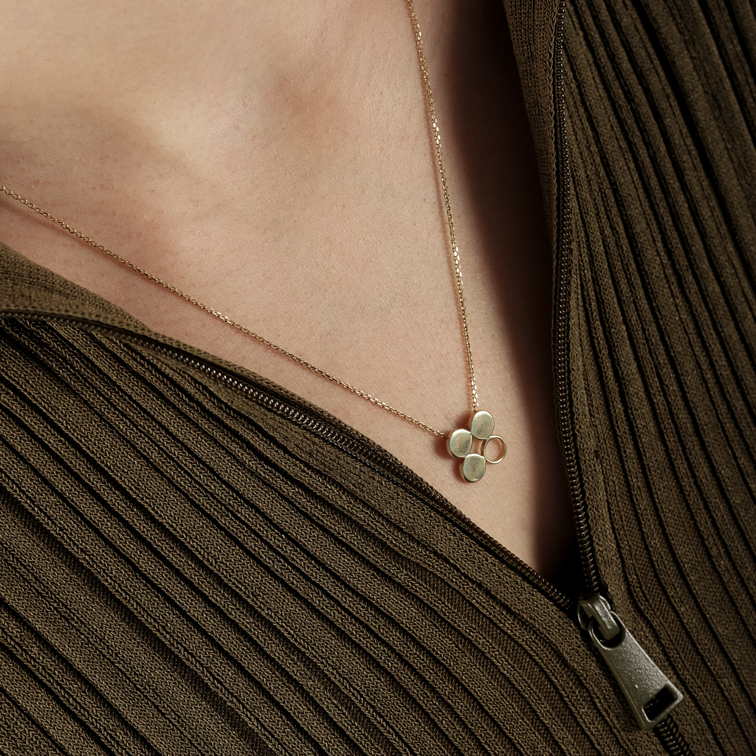 gold-plated silver clover necklace