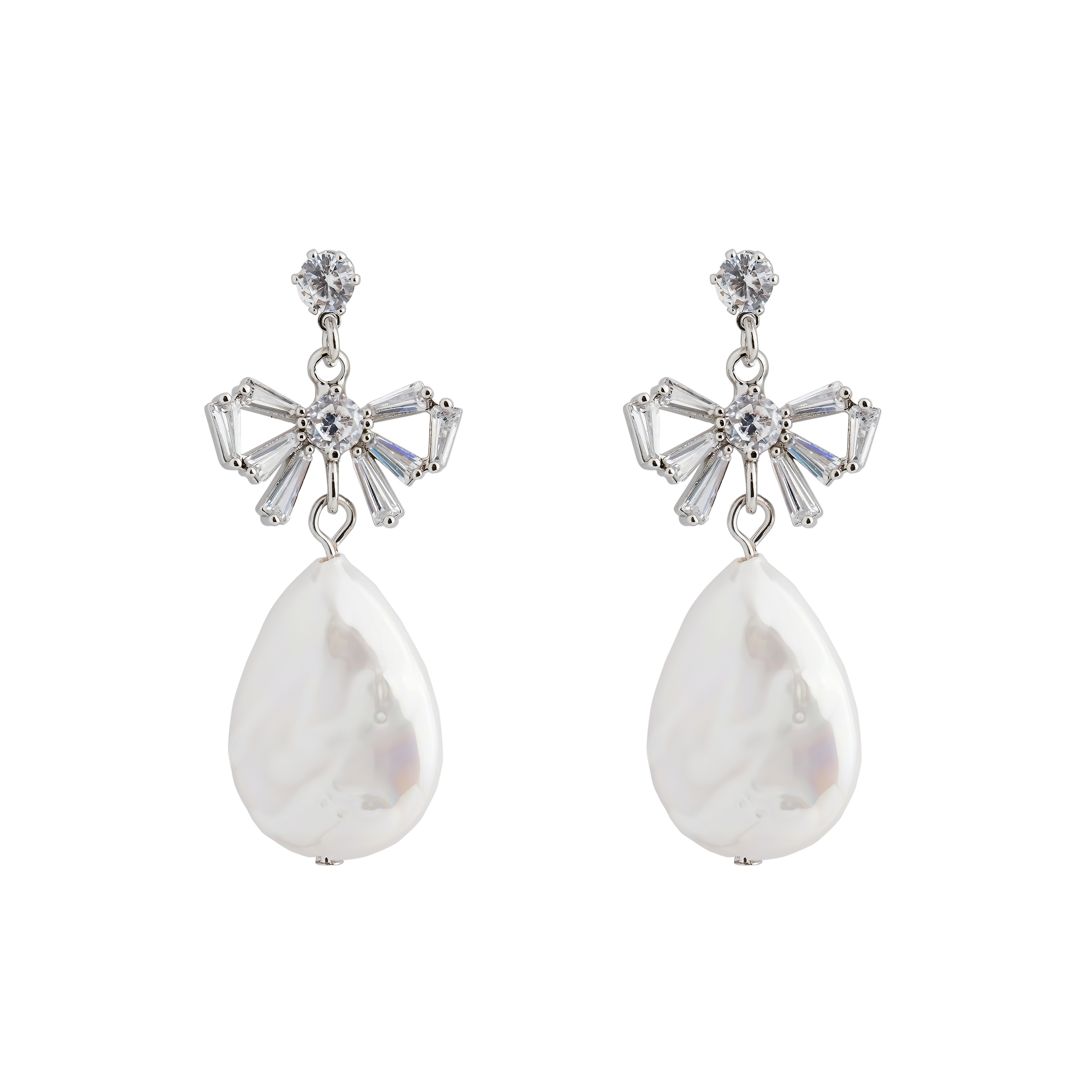 Earrings with bows and pearl pendants