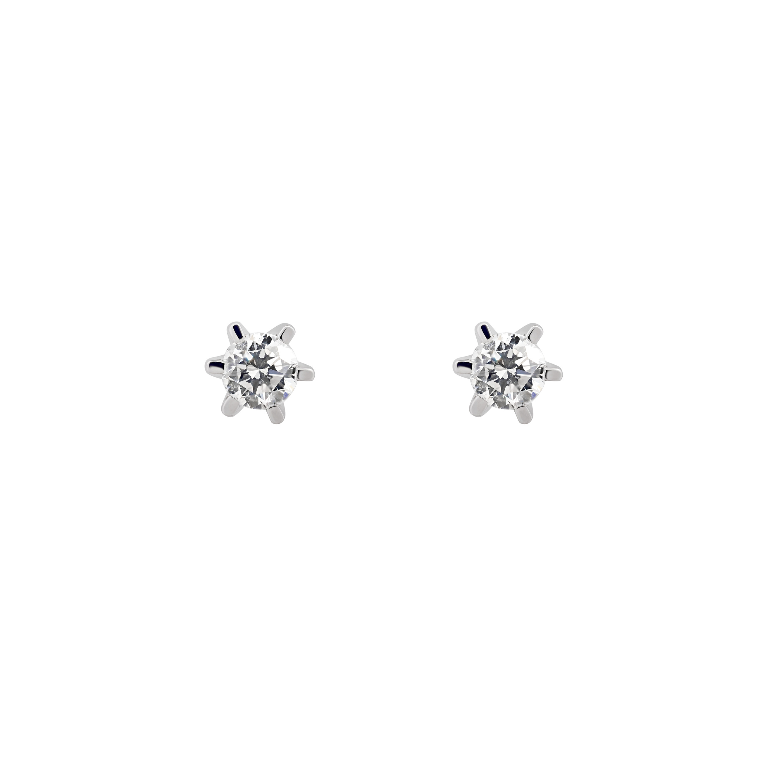Earrings made of white gold with diamonds