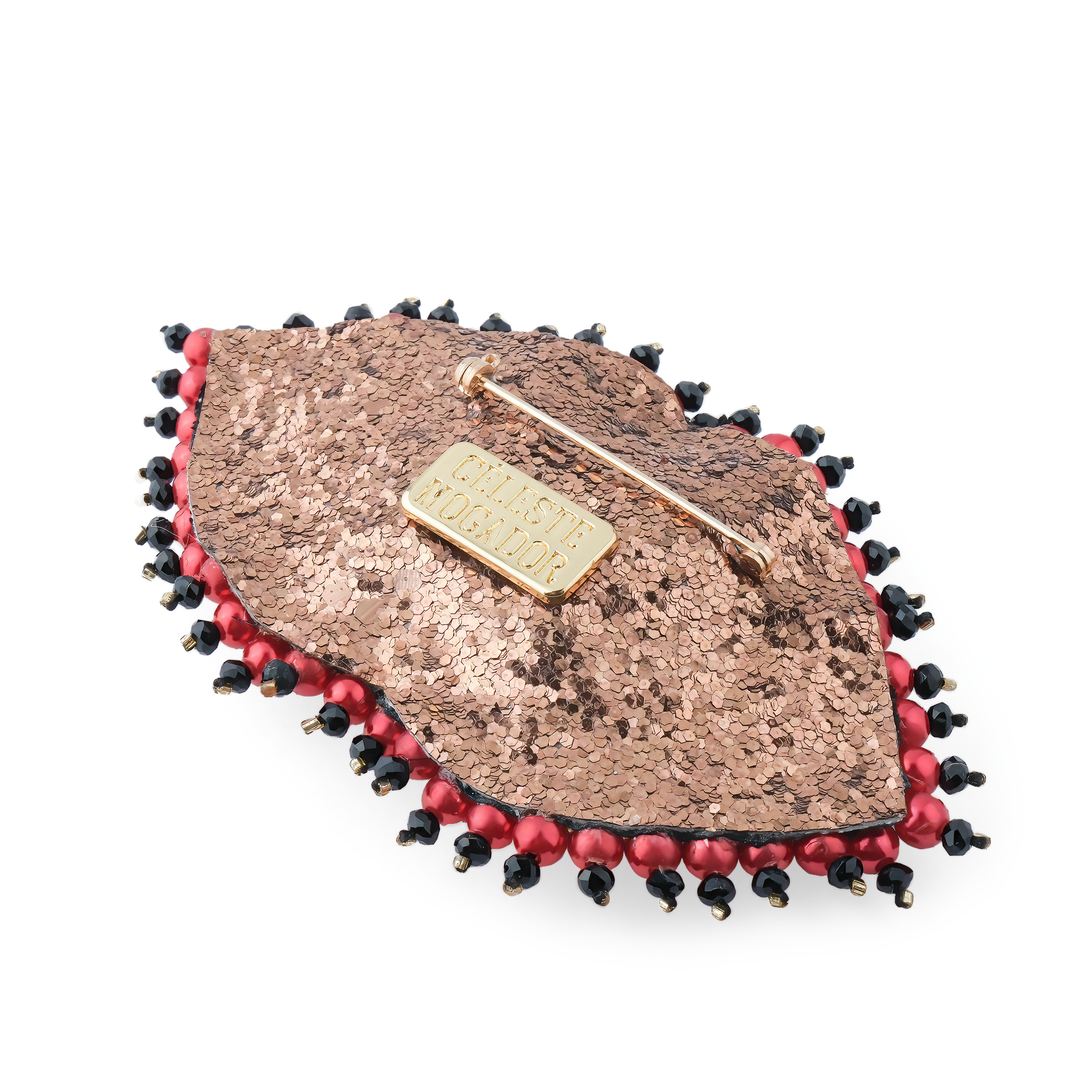 A large brooch in the form of lips