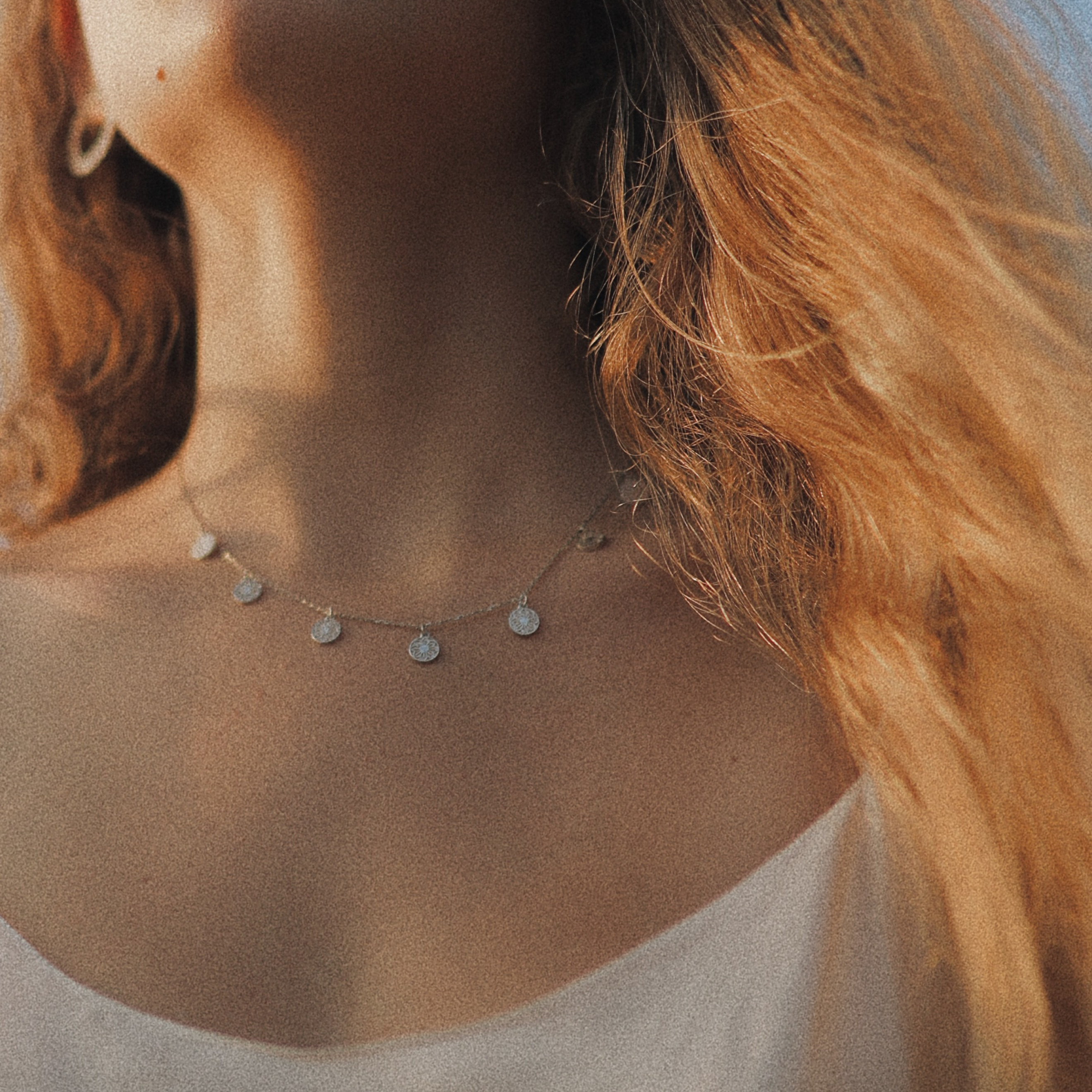 Колье из серебра SATÓ necklace с подвесками цветами