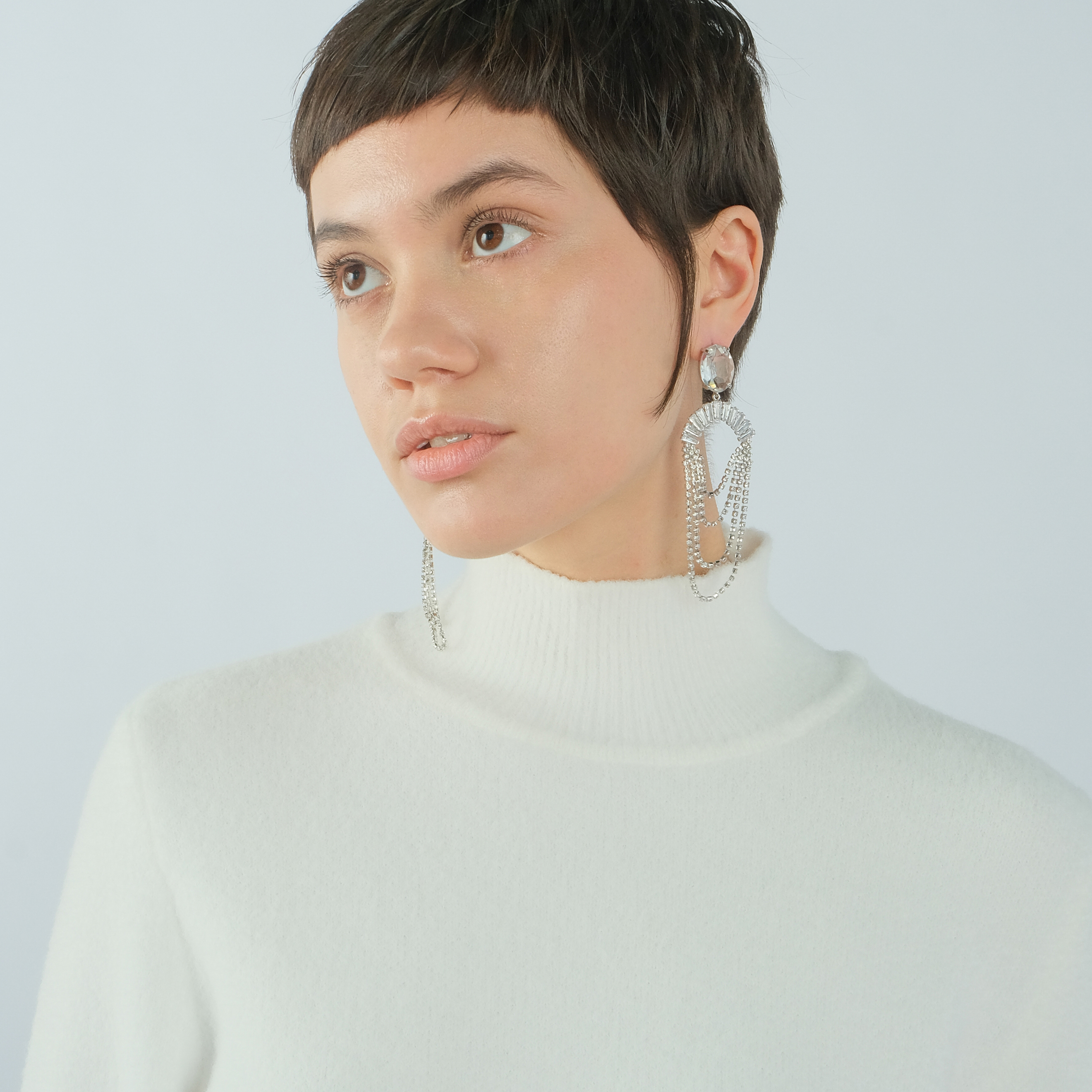 long earrings with glass inserts