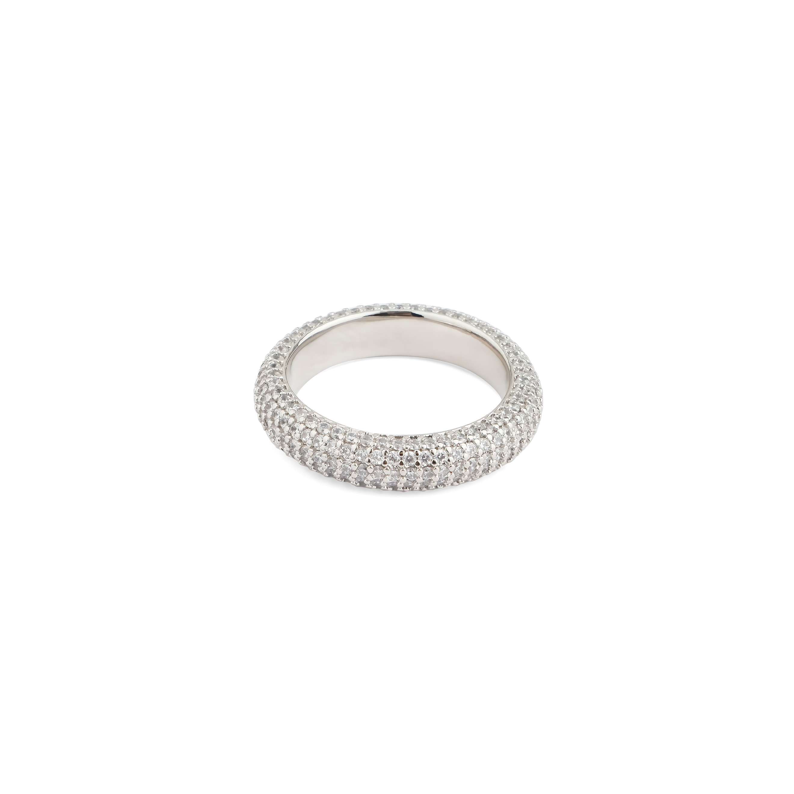 Set of rings with crystals