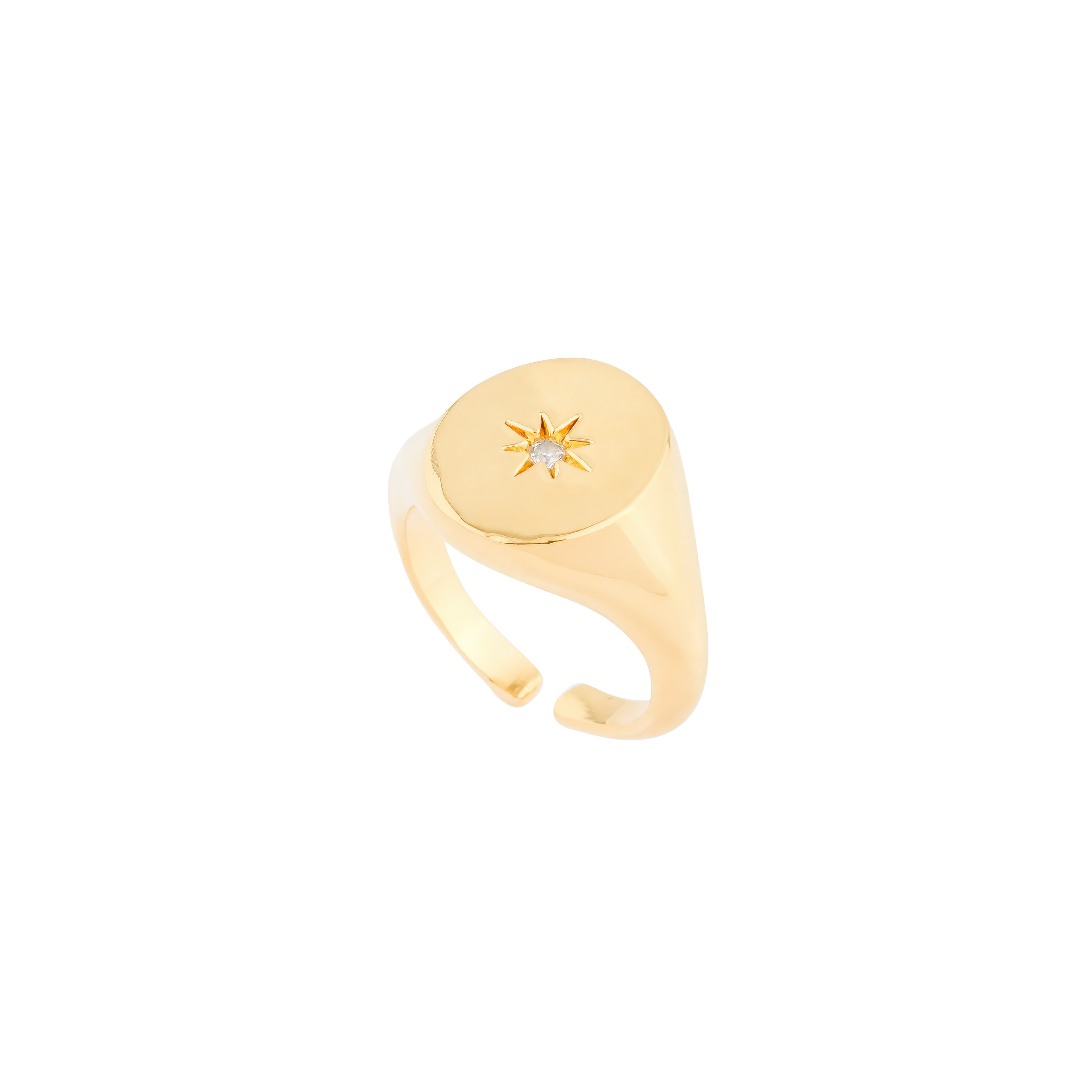 signet on the little finger with a star
