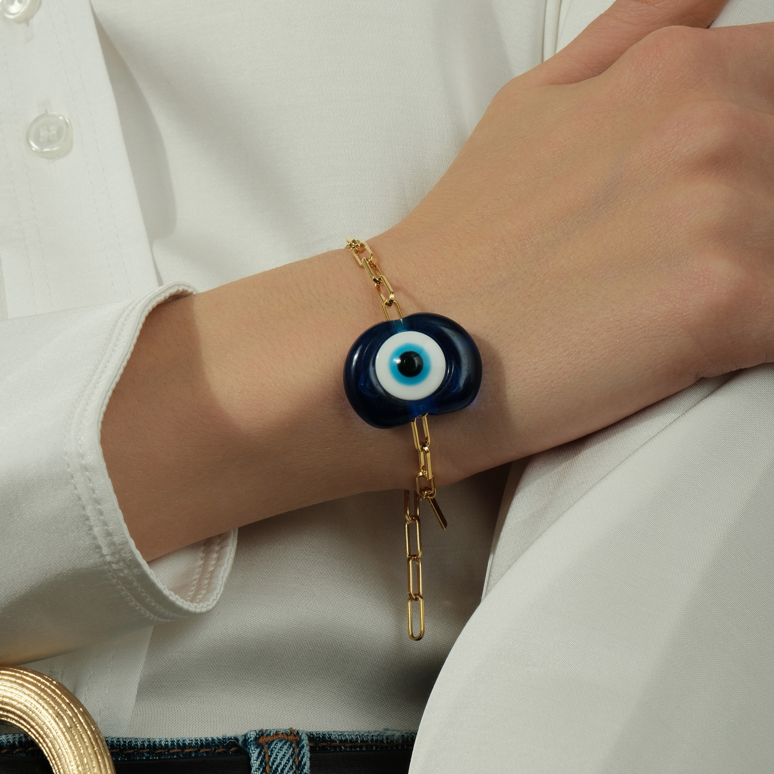 Пзолоченный браслет-цепь BLUE EYE VENICE с подвеской из стекла