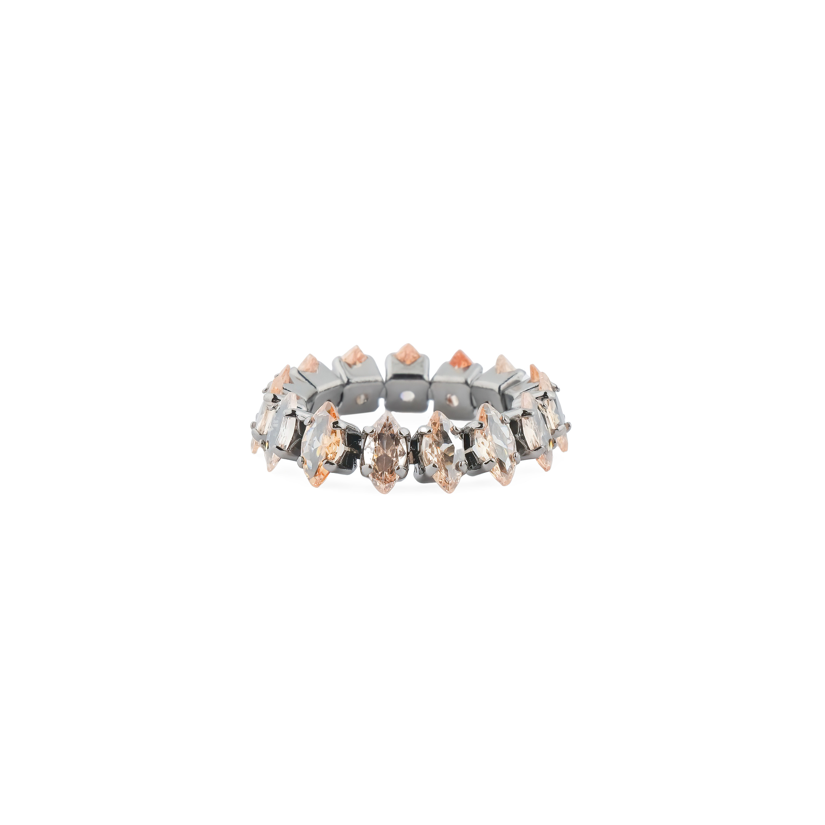 Ring with caramel crystals