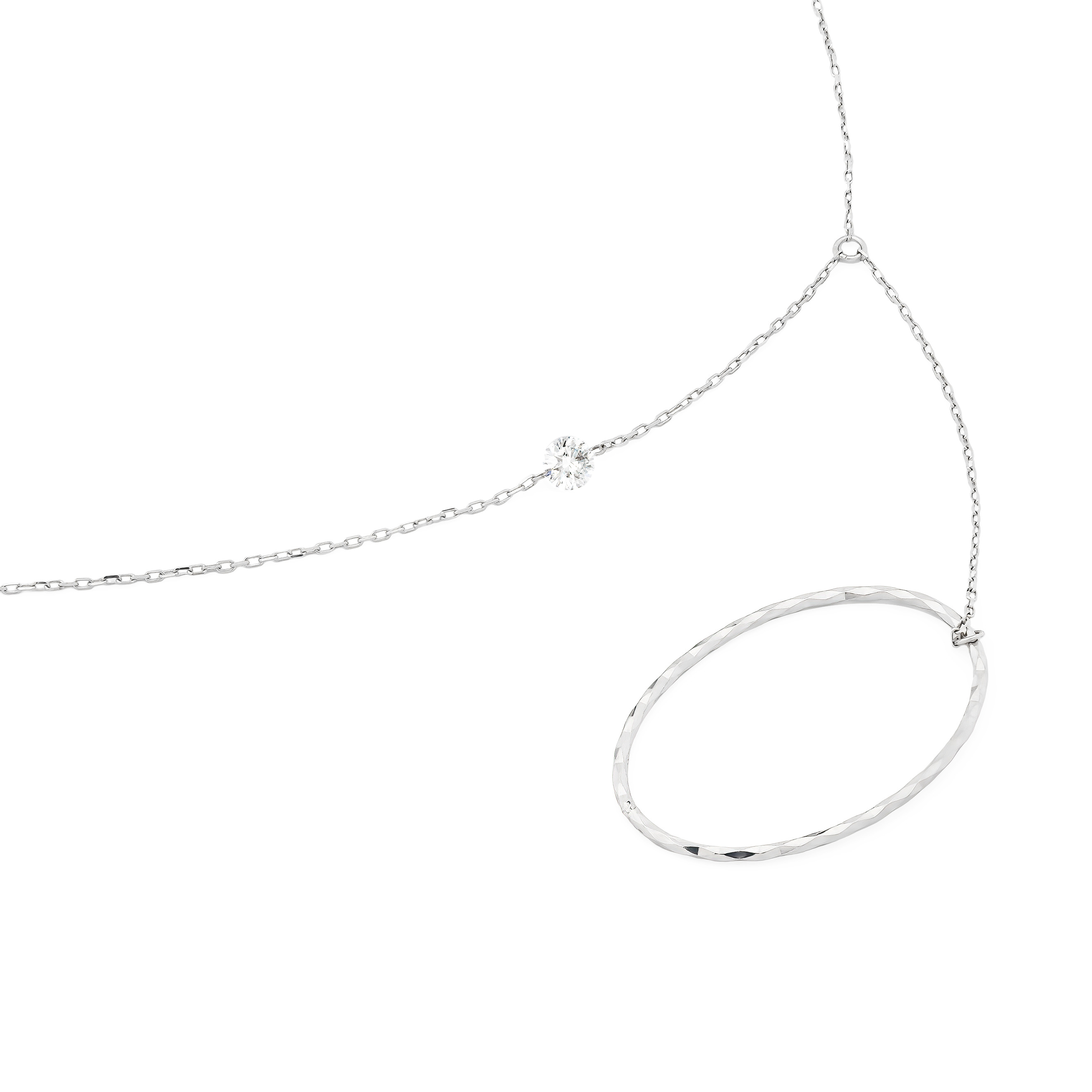 White gold necklace with diamond