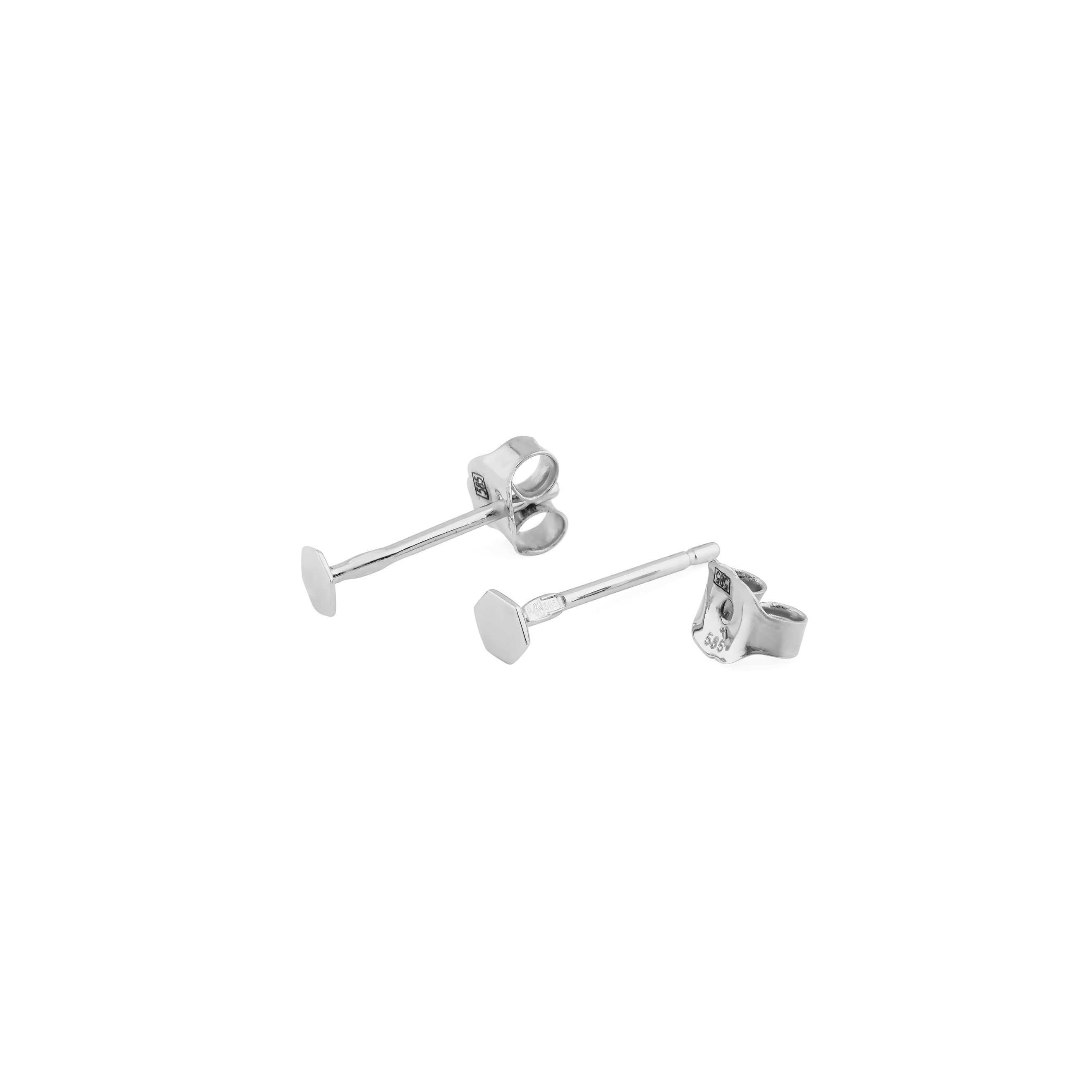 Hexagonal earrings in white gold