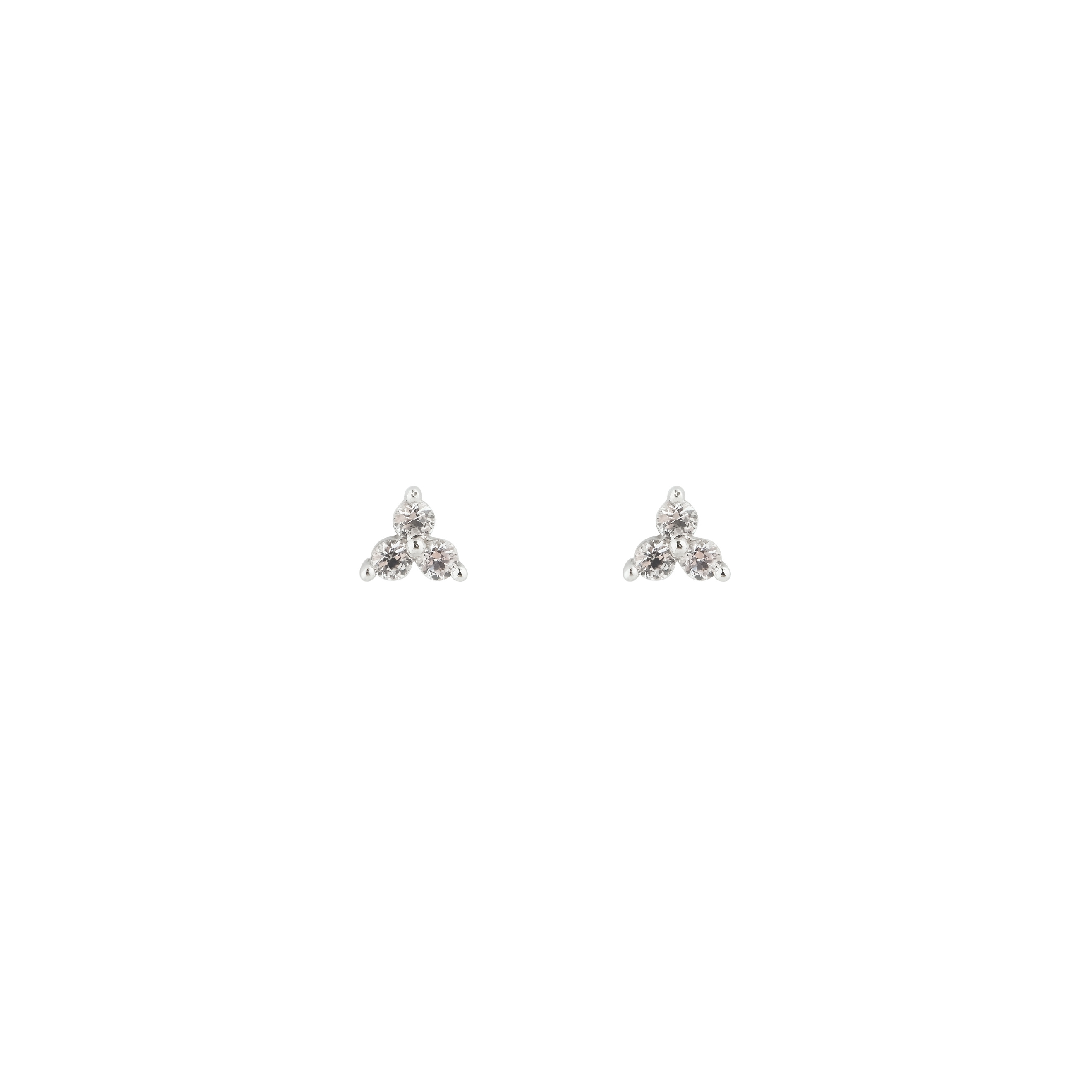 White gold earrings with sapphire inserts