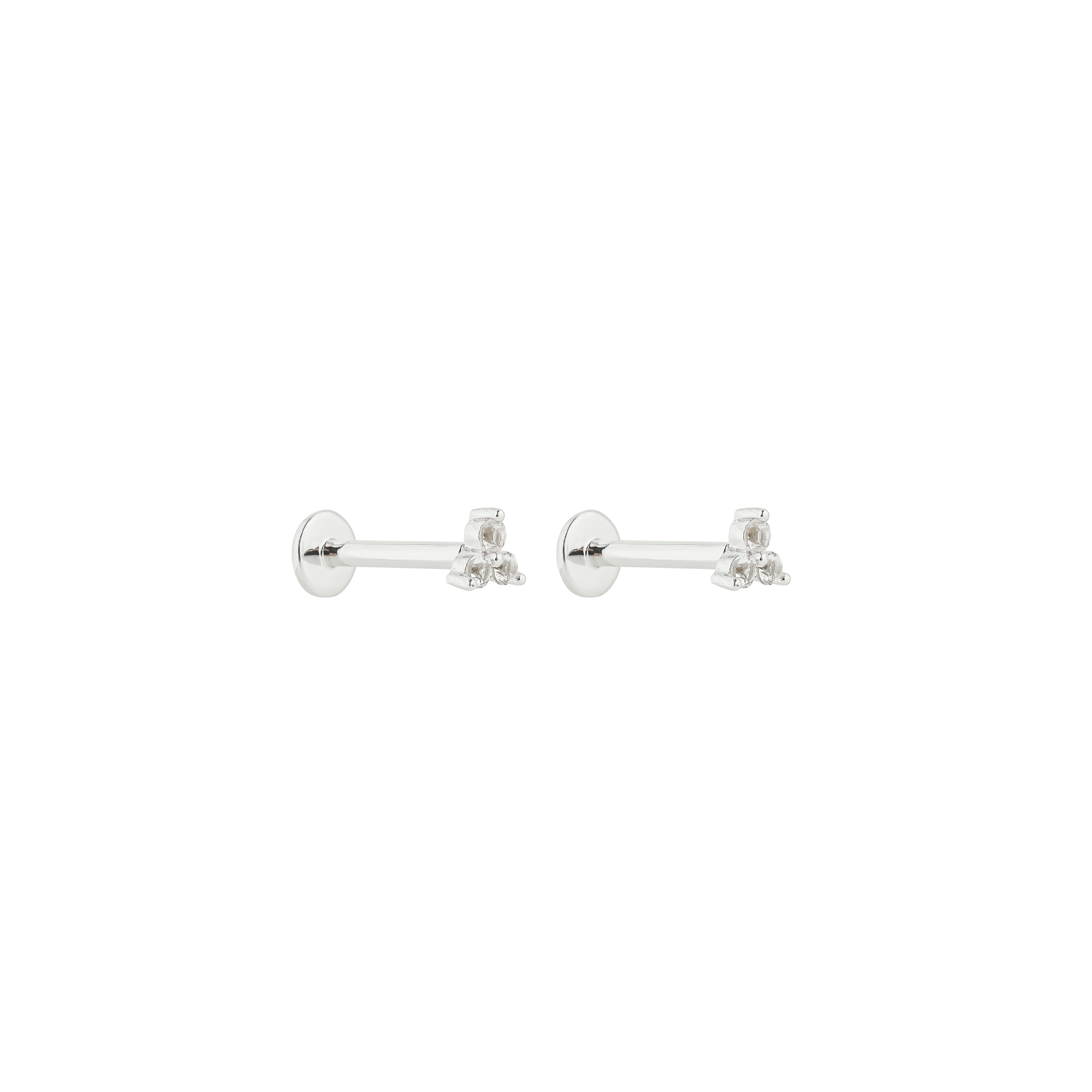 White gold earrings with sapphire inserts