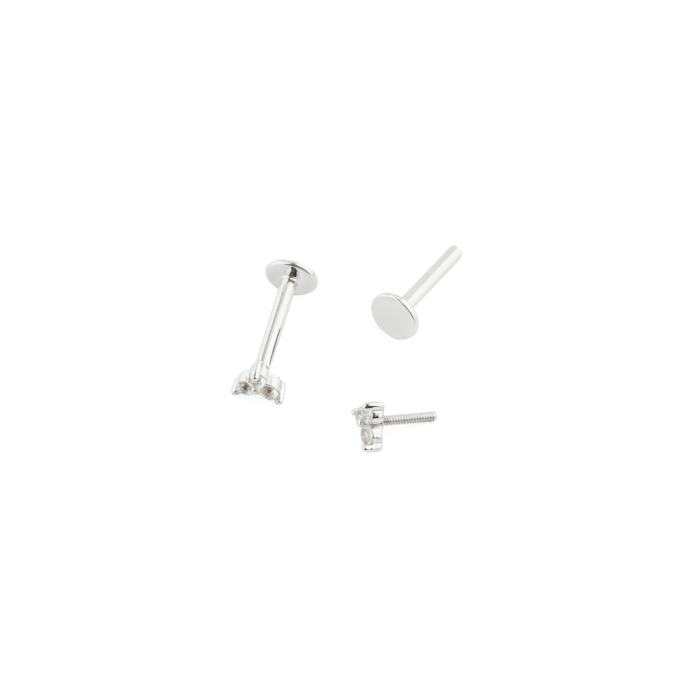 White gold earrings with sapphire inserts