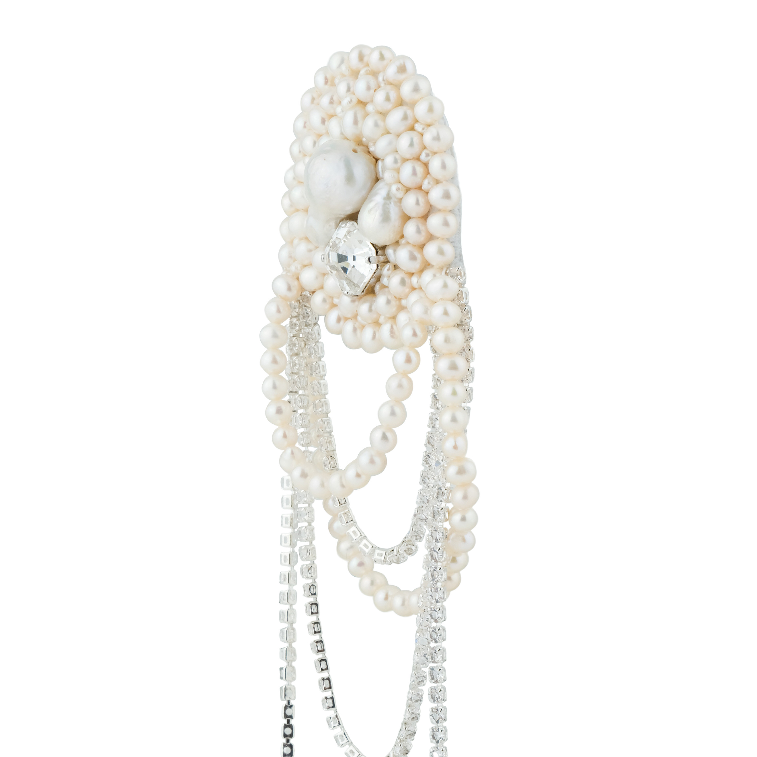 Моноклипса из жемчуга и кристаллов Swarovski