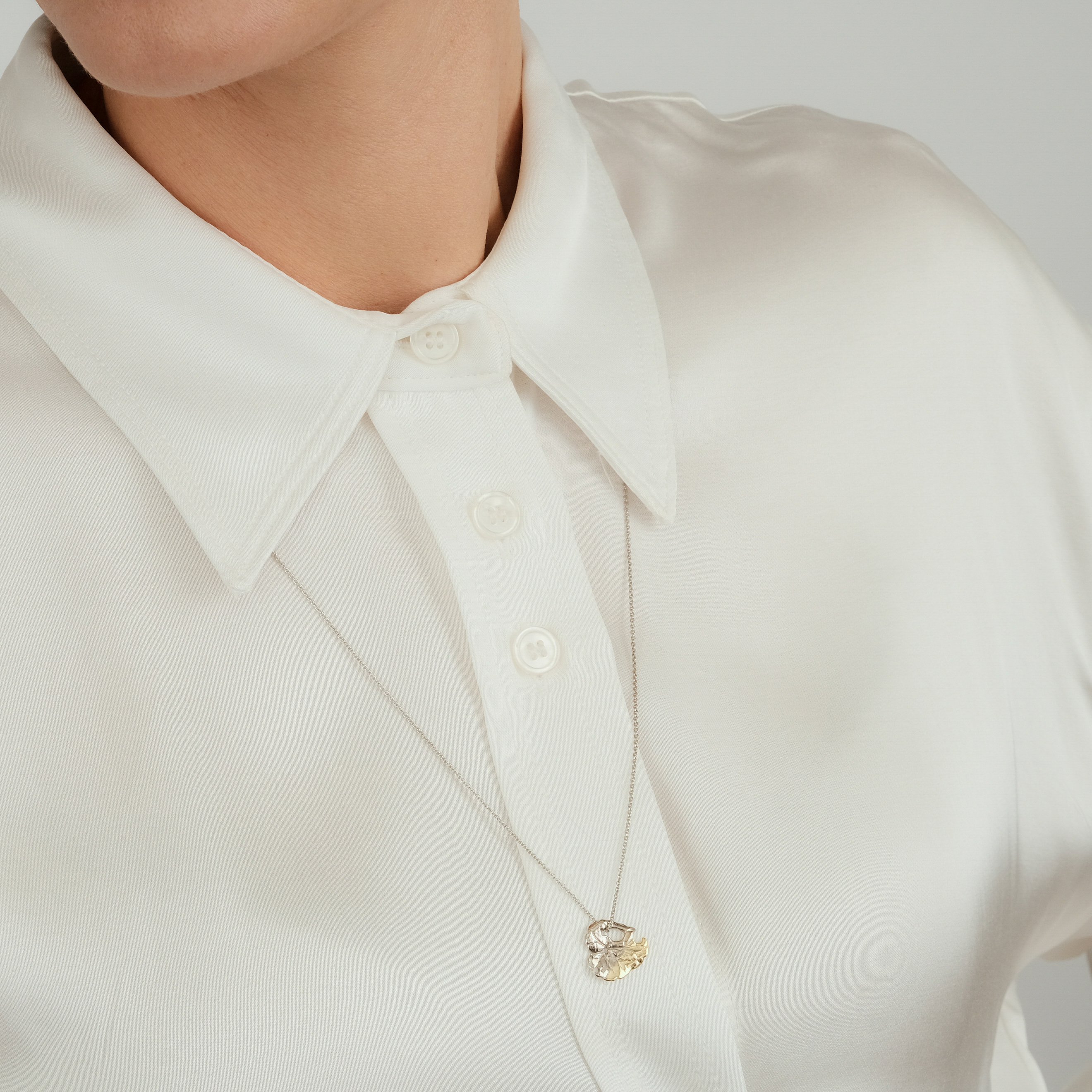 white brass bicolor geranium pendant
