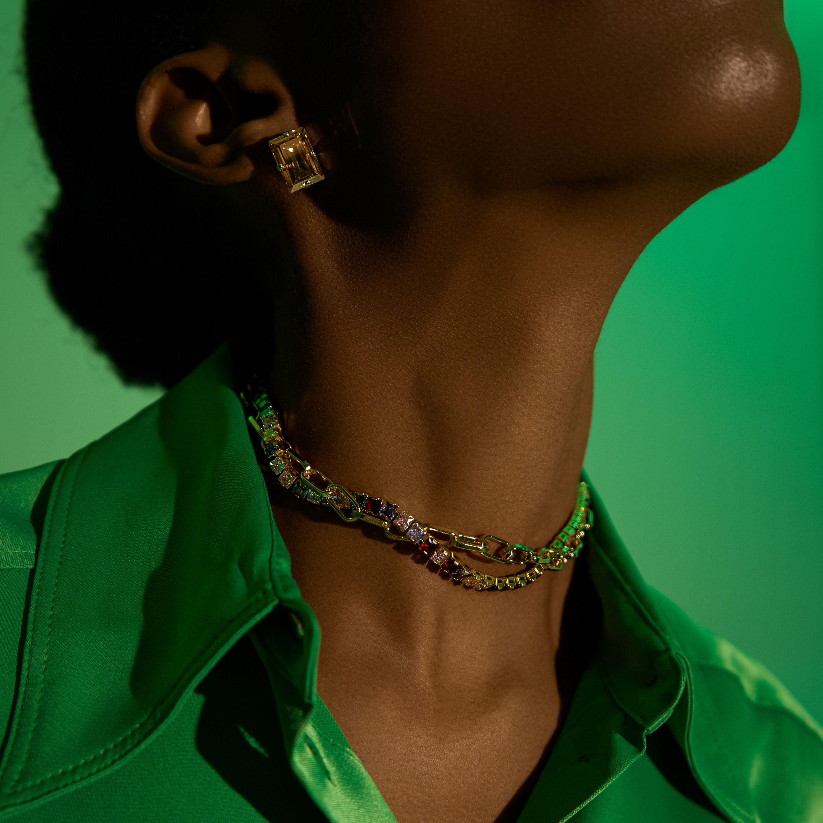 Necklace with Sparkling crystals