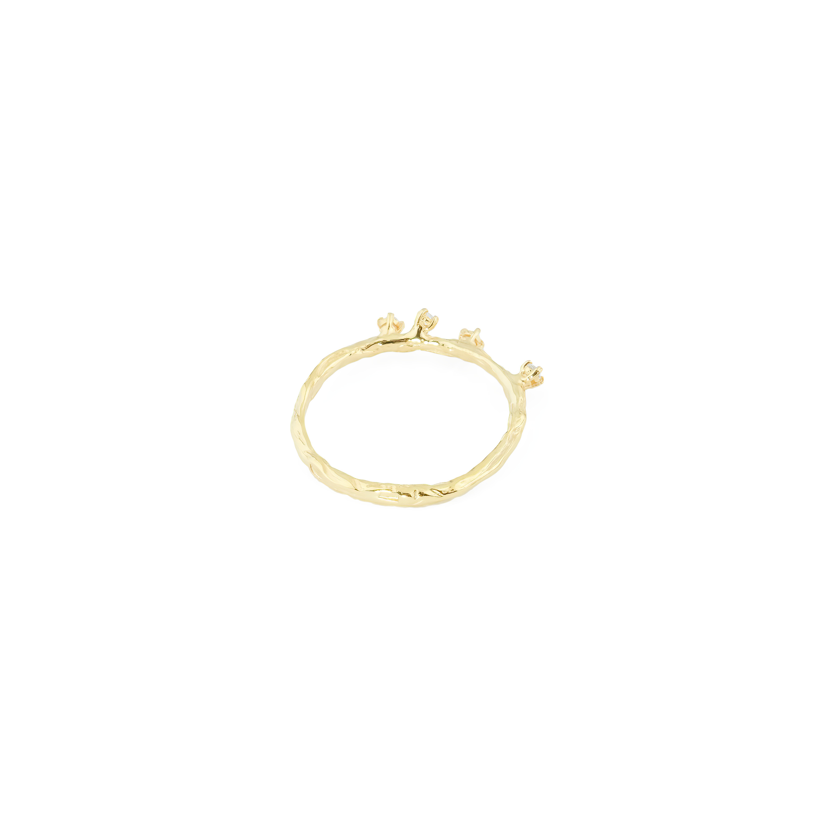 Thin ring with 4 crystals